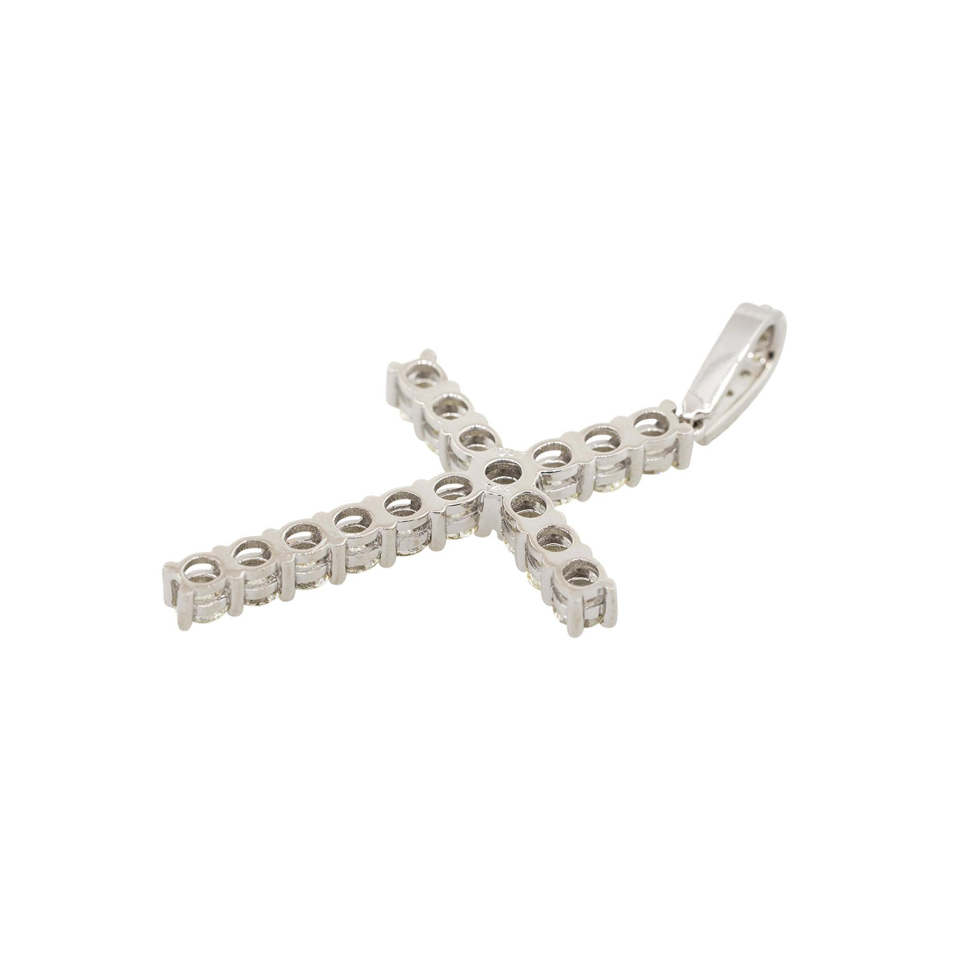 Women's or Men's 4.25 Carat Round Cut Diamond Pave Cross Pendant 14 Karat in Stock For Sale