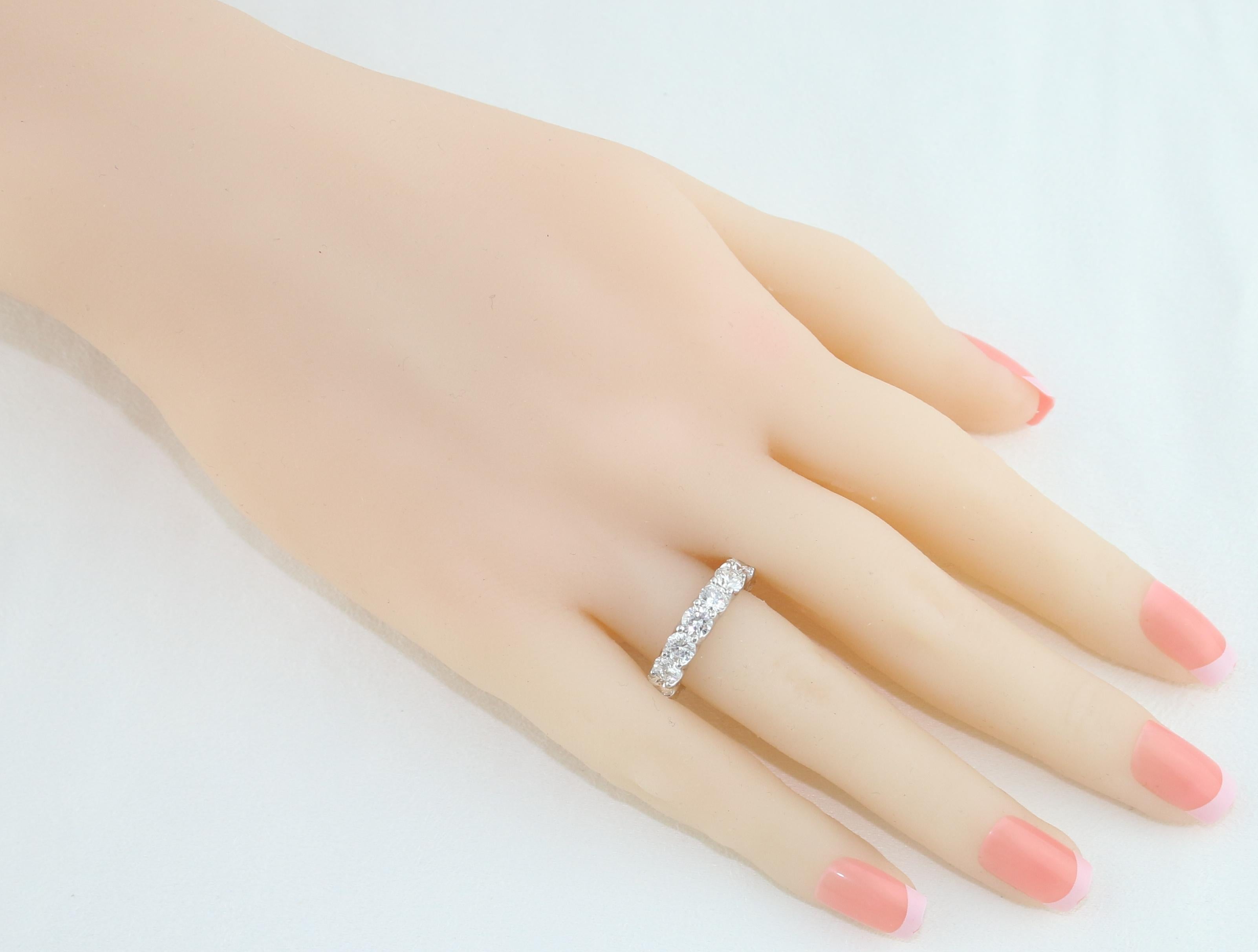 Platinum Diamond Eternity Band.
There are 4.25 Carats Diamonds F/G VS
The ring has 16 stones.
The ring is a size 5.25, not sizable.
The ring weighs 7.1 grams.