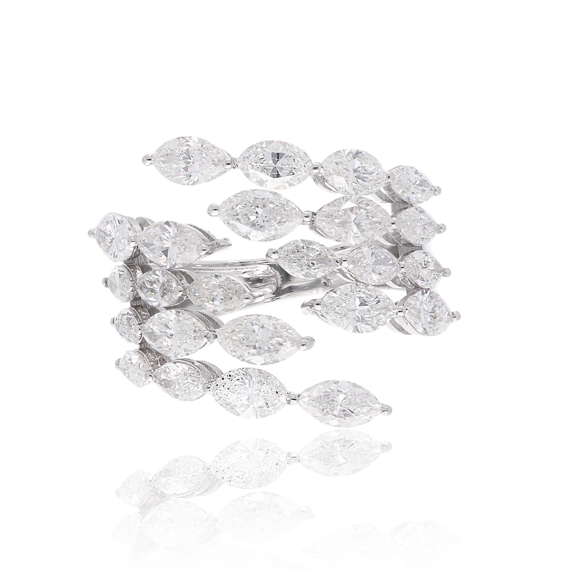 Bague en or blanc 18 carats avec diamant marquise de 4,25 carats de pureté SI et de couleur hi-colore