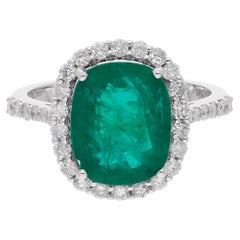 4.25 Carat Zambian Emerald Cocktail Ring 0.62 Carat Diamond 18 Karat White Gold