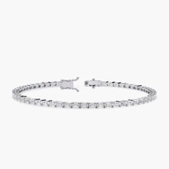 Pulsera de tenis de diamantes naturales talla esmeralda de 4,25 quilates en oro de 14 quilates con diamantes