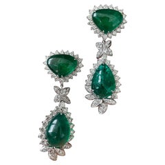 42,56 Quilates Pendiente Colgante Cabochón Esmeralda Diamante