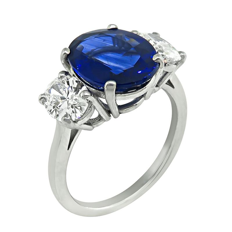 Oval Cut 4.25ct Ceylon Sapphire 1.05ct Diamond Engagement Ring For Sale