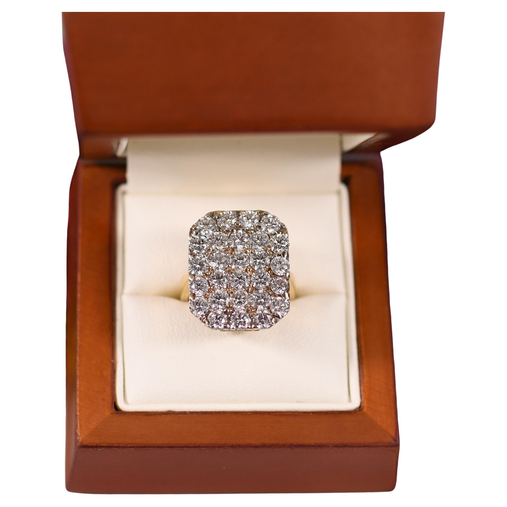 4.25cttw Pave Set Diamond Rectangular Statement Cocktail Ring For Sale