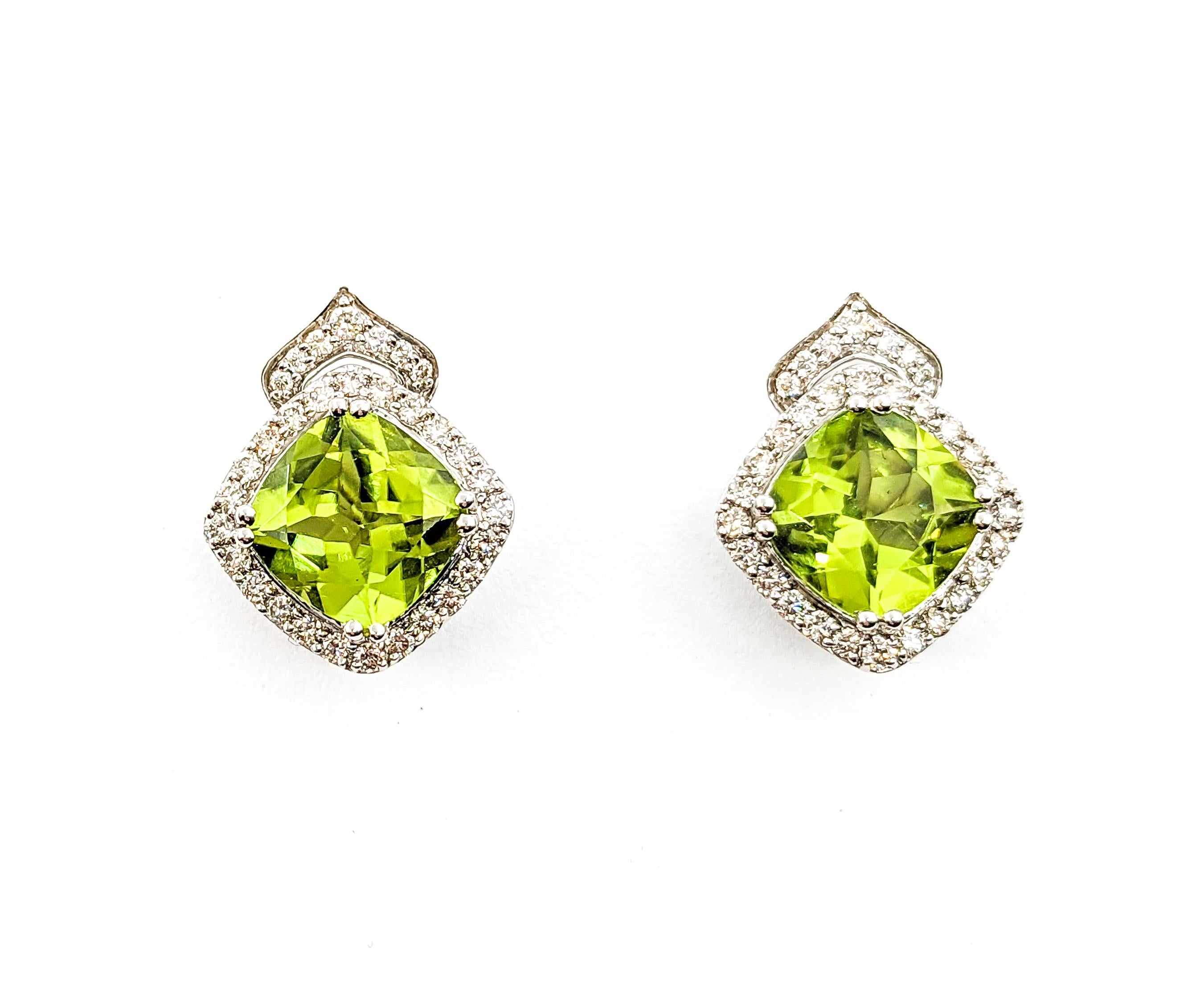 4.25ctw Peridot & Diamond Stud earrings In White Gold For Sale 1