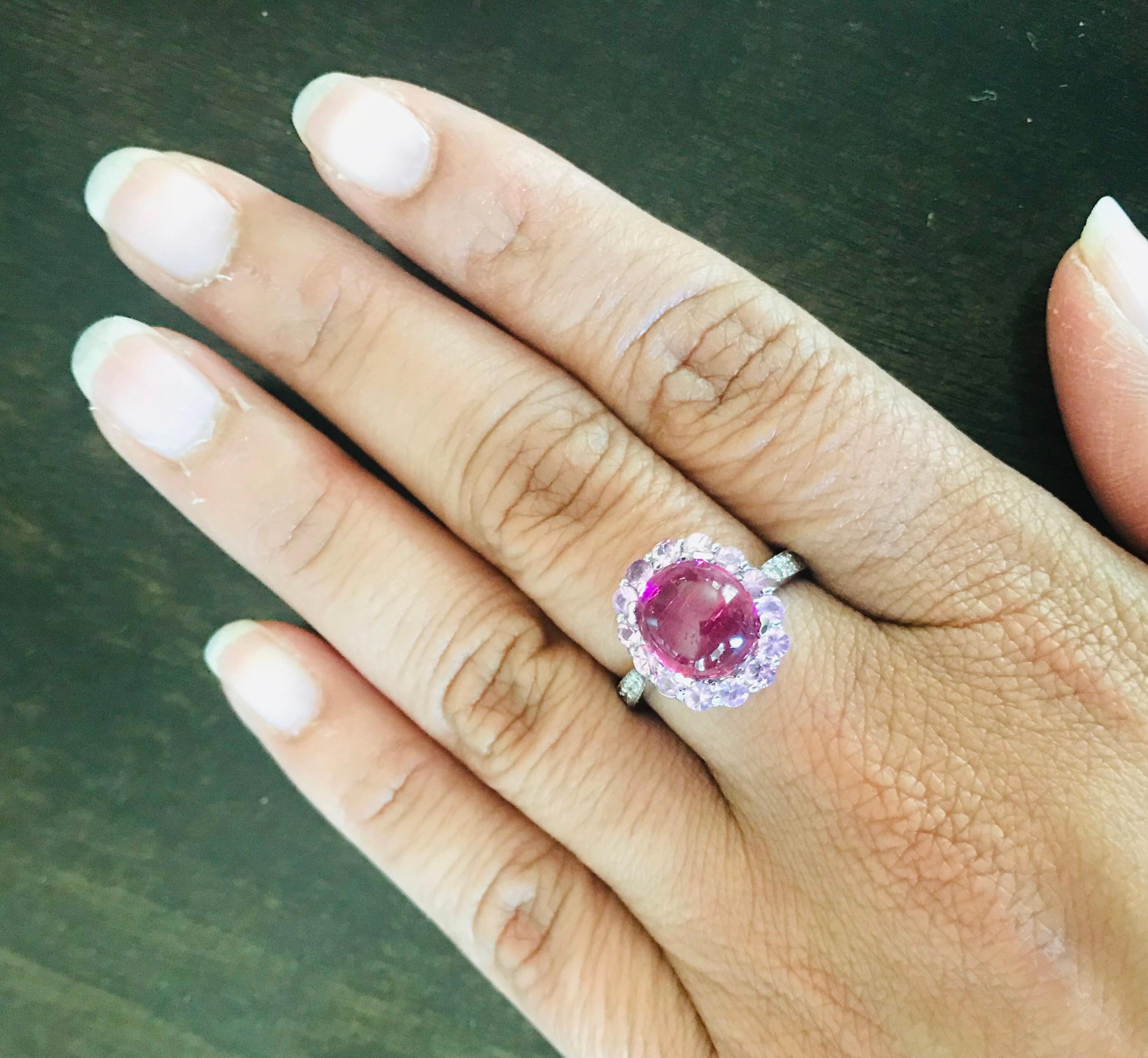 Bague en or blanc 14 carats, tourmaline rose naturelle de 4,26 carats, saphir, diamant Pour femmes en vente