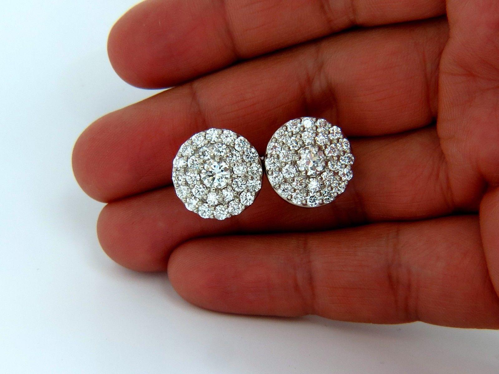 4.26 Carat Natural Round Diamonds Cocktail Cluster Earrings 14 Karat g.vs In New Condition For Sale In New York, NY