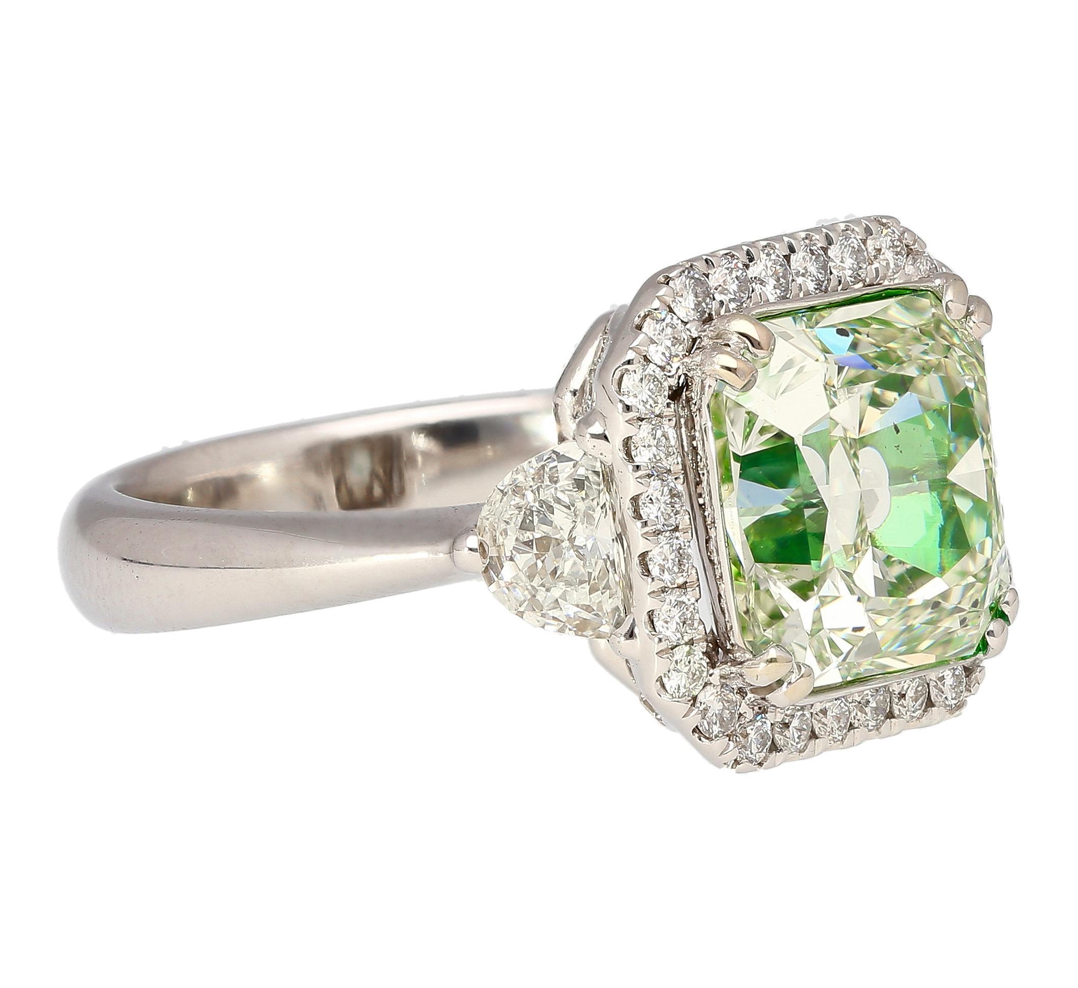 Women's 4.26 Carat Radiant Cut Fancy Yellowish Green SI1 Clarity 18K GIA Diamond Ring For Sale