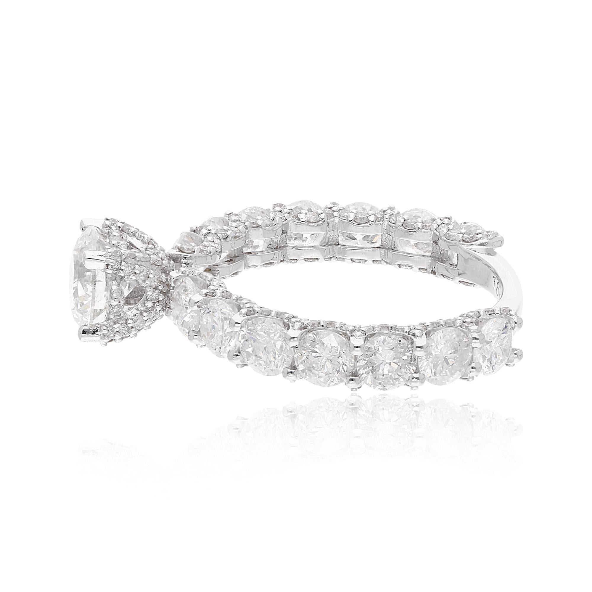 Der Ring hat die Größe 7 und kann auf Anfrage größer oder kleiner gemacht werden. FOLLOW SPECTRUM JEWELS Storefront, um die neueste Collection'S und exklusive Stücke zu sehen. Spectrum Jewels ist stolz darauf, ein Top Seller auf 1stdibs mit