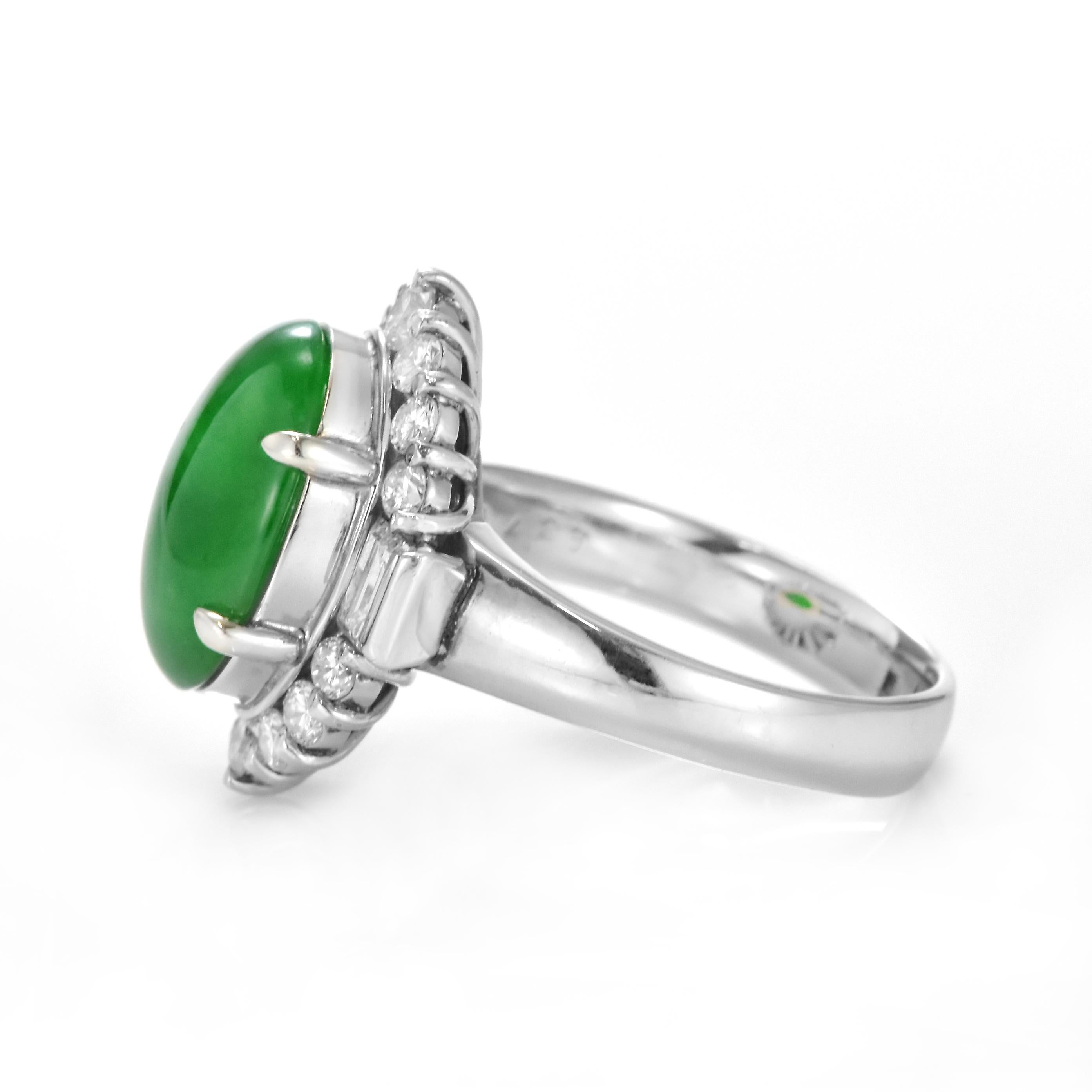 4.27 Carat Natural Type A Jade and Diamond Ring Made in Platinum For Sale 3