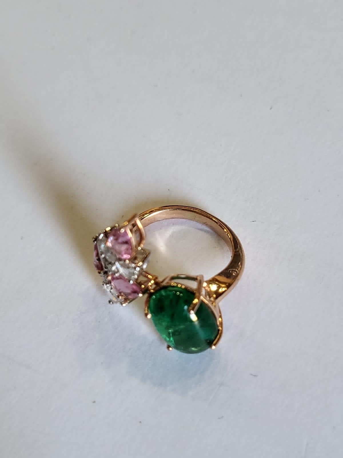 Women's or Men's 4.27 carats Zambian Emerald Cabochon, Pink Sapphires & Diamonds Cocktail Ring For Sale