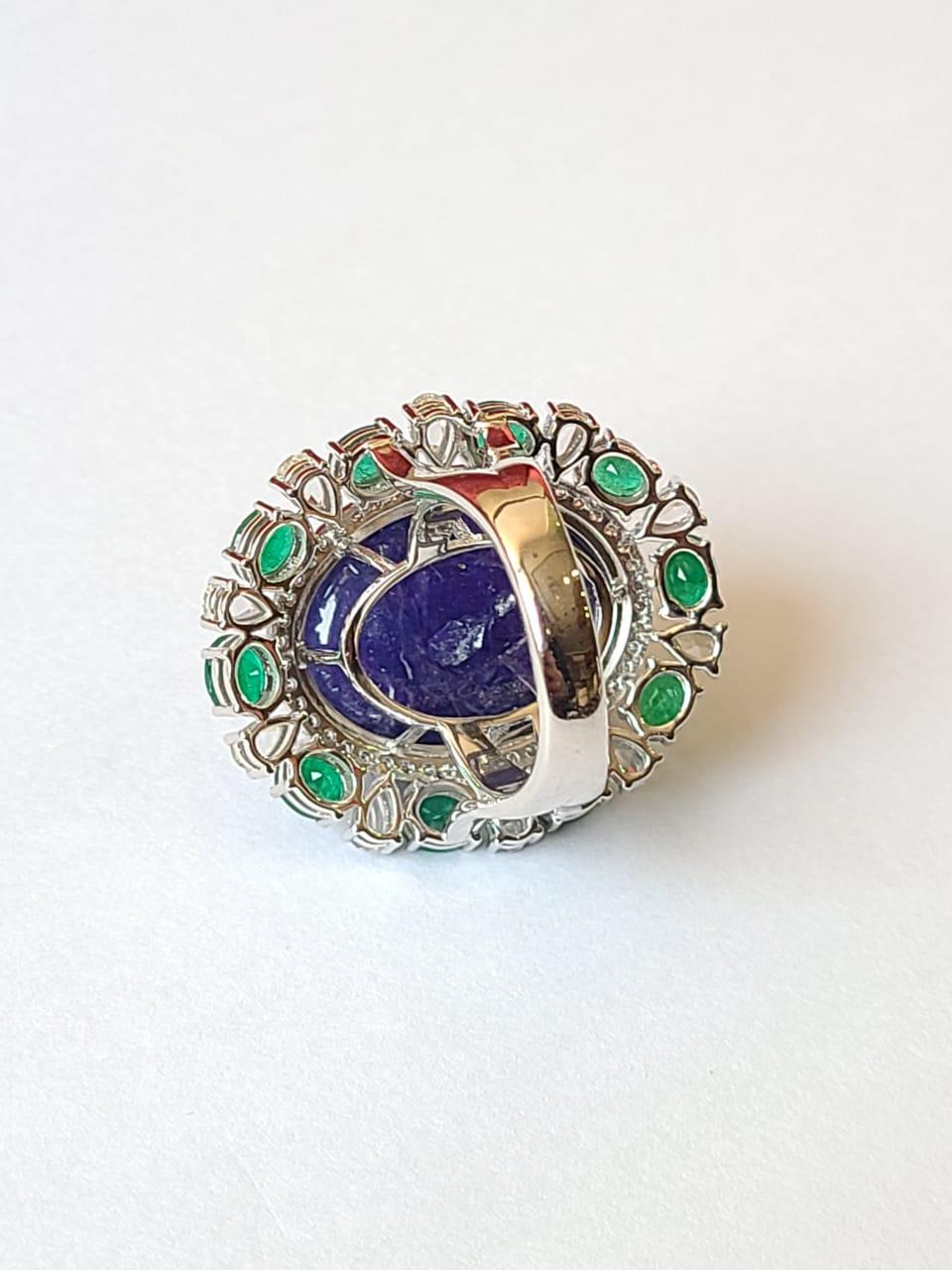 42.70 Carats, Natural Tanzanite Cabochon, Emerald & Diamonds Cocktail/ Dome Ring In New Condition In Hong Kong, HK