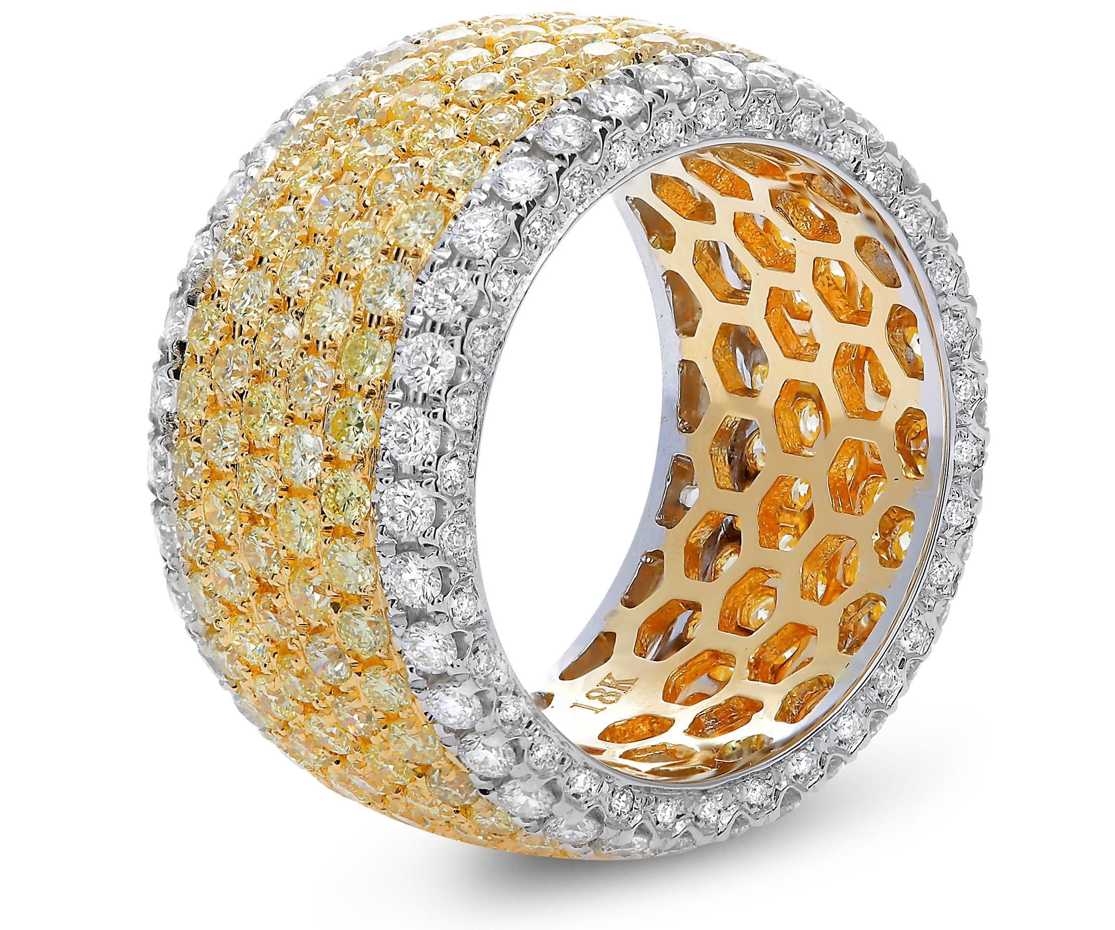 Round Cut 4.28 Carat Pave Two Tone Diamond Eternity Band For Sale