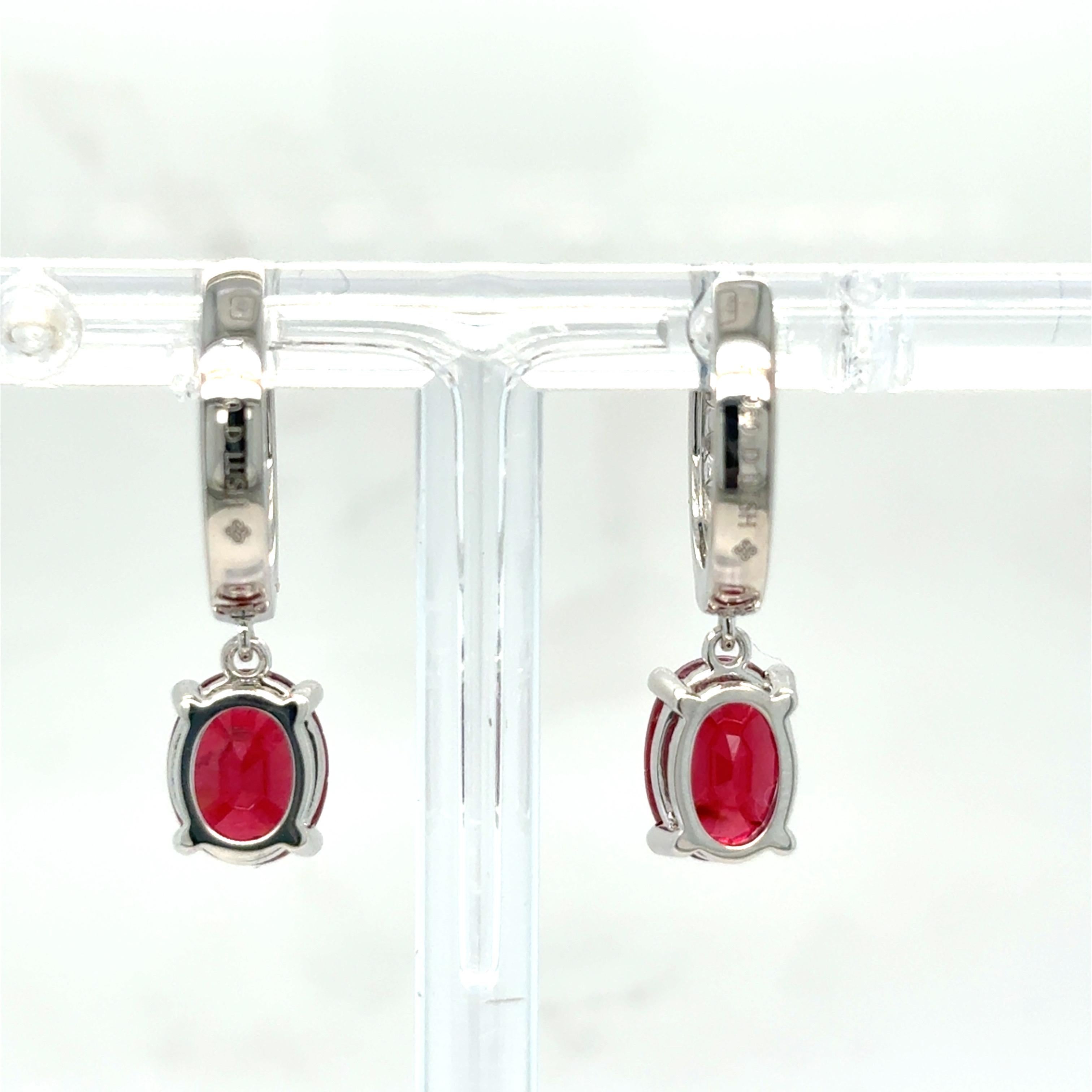 4.28 Carat Ruby Diamond Platinum Dangling Earrings For Sale 1