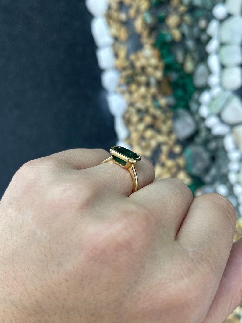 Women's or Men's 4.28ct 14K Natural Dark Alpine Green Emerald Cut Solitaire Gold Ring For Sale