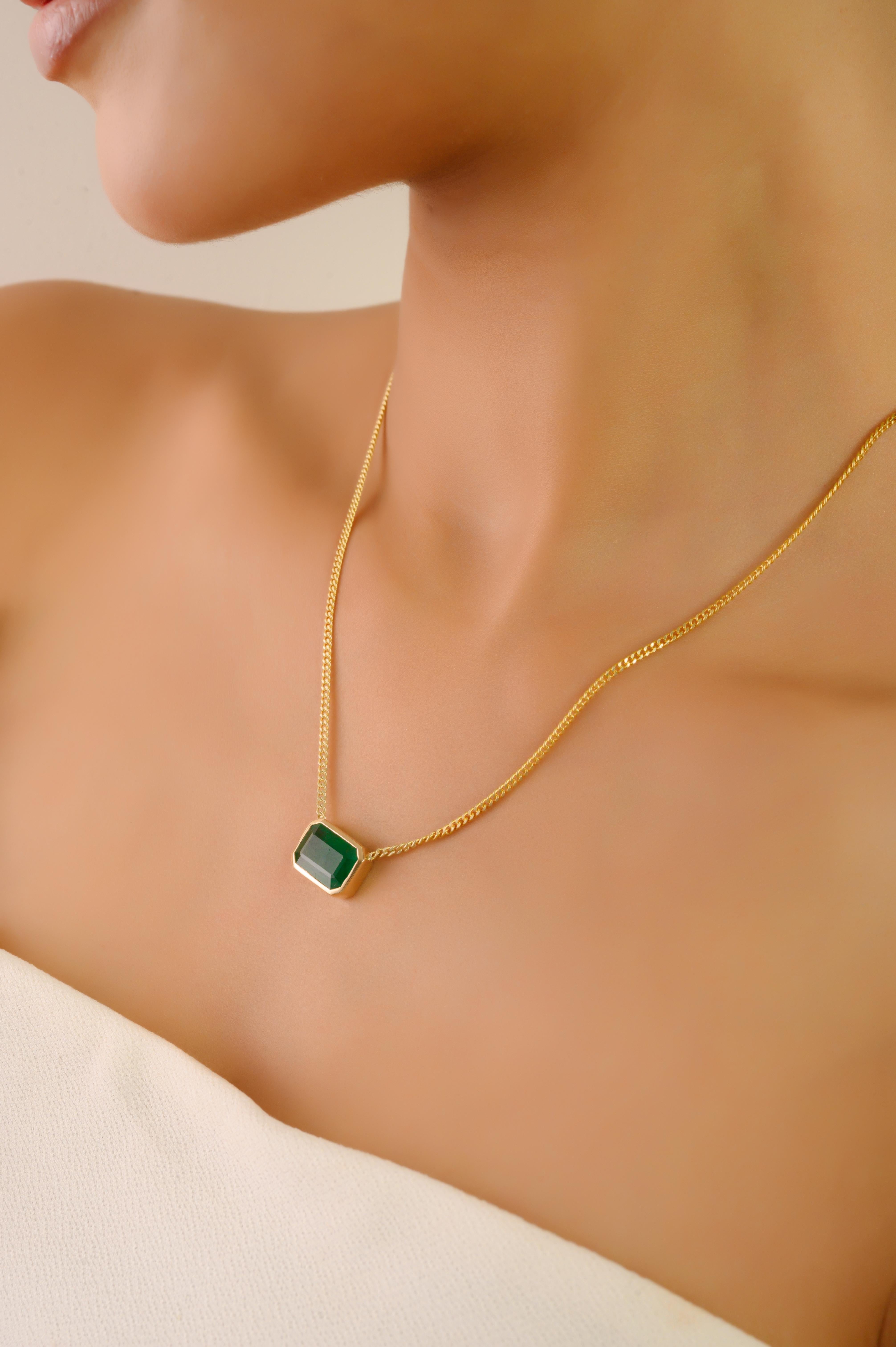 De las mujeres Collar con Colgante Solitario de Esmeralda de Zambia de 4,28 qt en Oro Amarillo de 14 quilates con Cadena de Rizo en venta