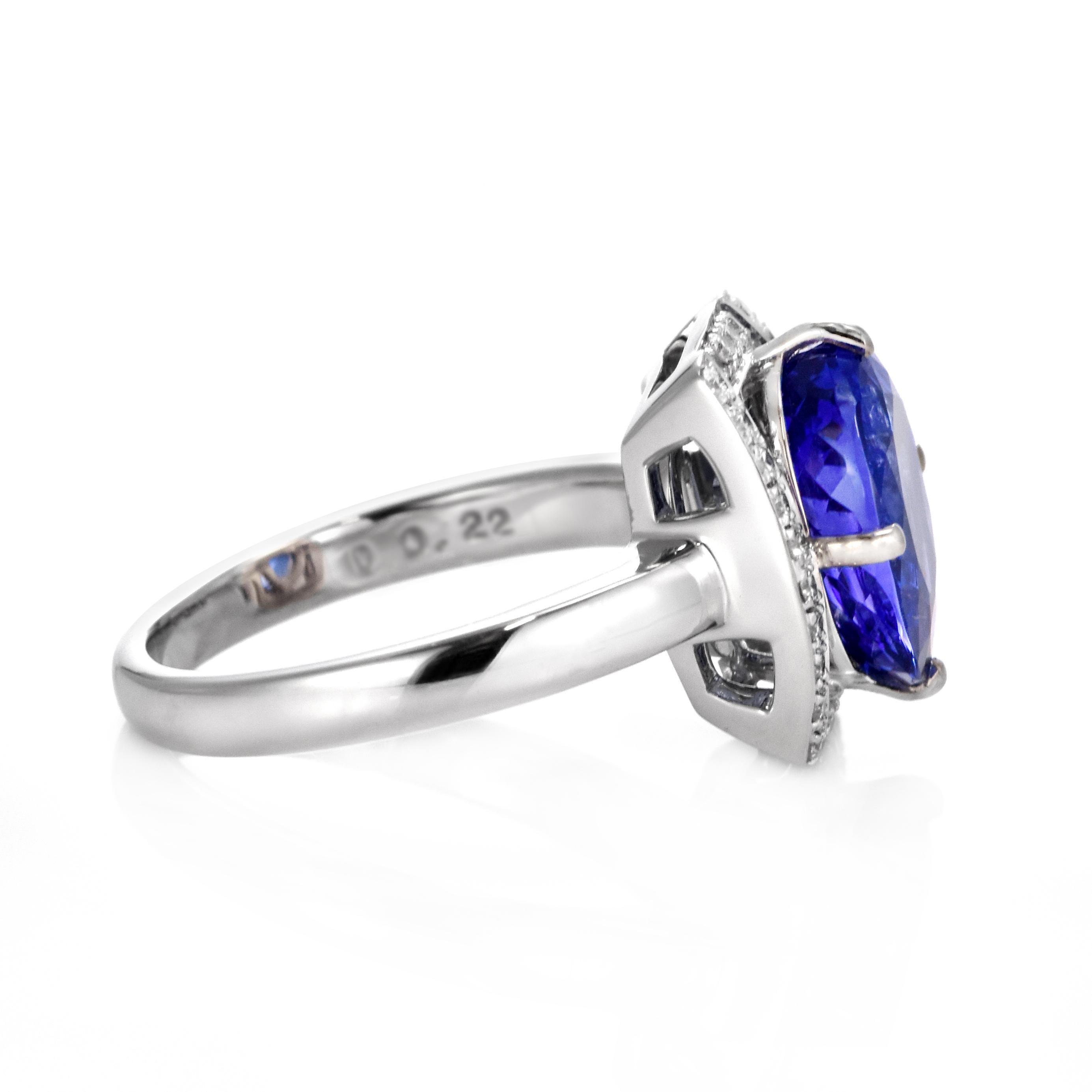 4.29 Carat Natural 'AAA' Tanzanite and Diamond Ring Made in 18 Karat White Gold For Sale 5