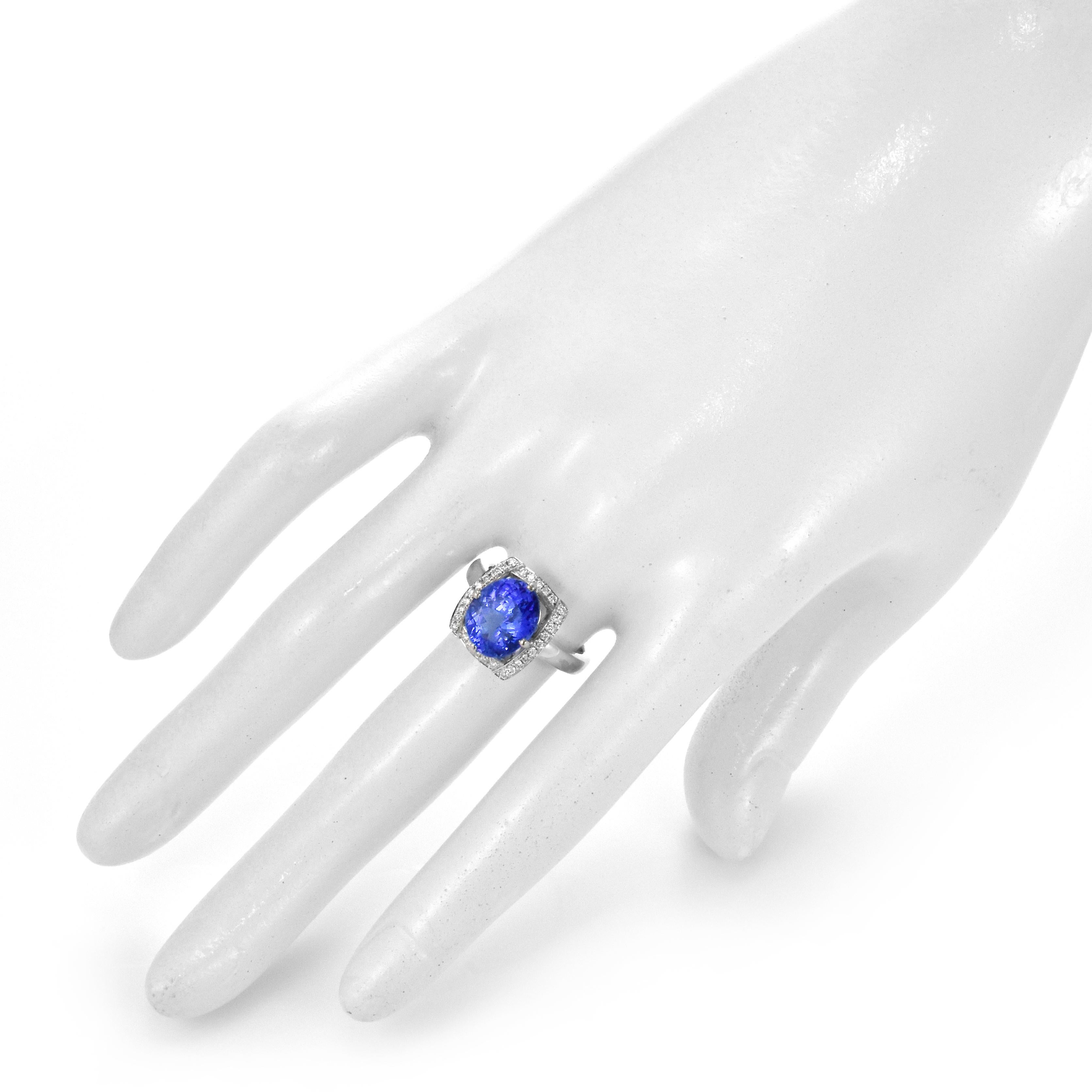 Women's 4.29 Carat Natural 'AAA' Tanzanite and Diamond Ring Made in 18 Karat White Gold For Sale