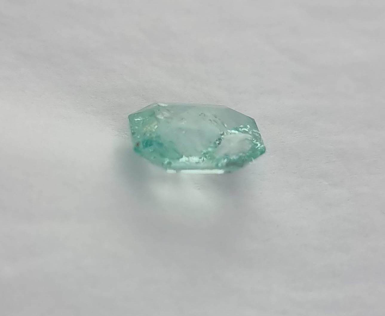 Taglio smeraldo Gemma di smeraldo verde chiaro 4,2ct in vendita