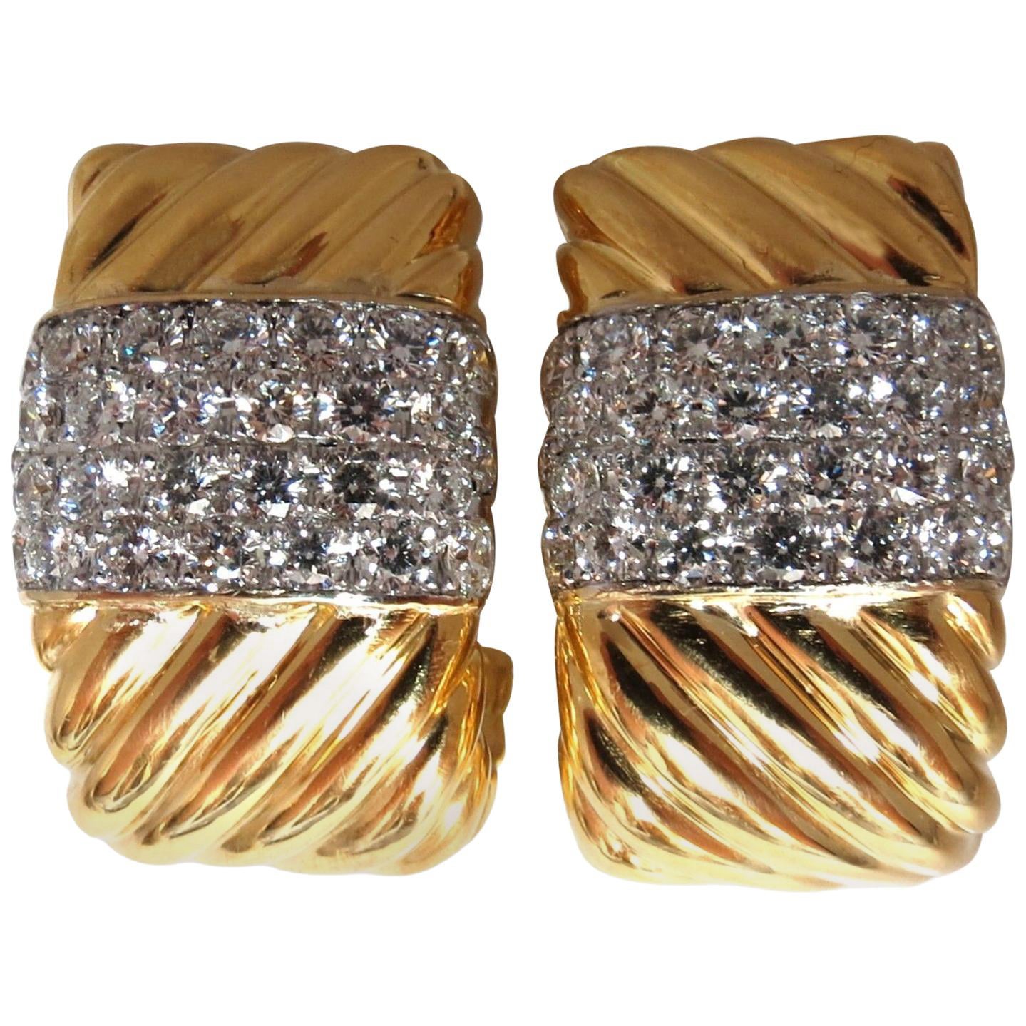 4.2Ct Natural Diamonds Candy Cane Twist Clip Earrings Three Dimensional 18Karat* For Sale
