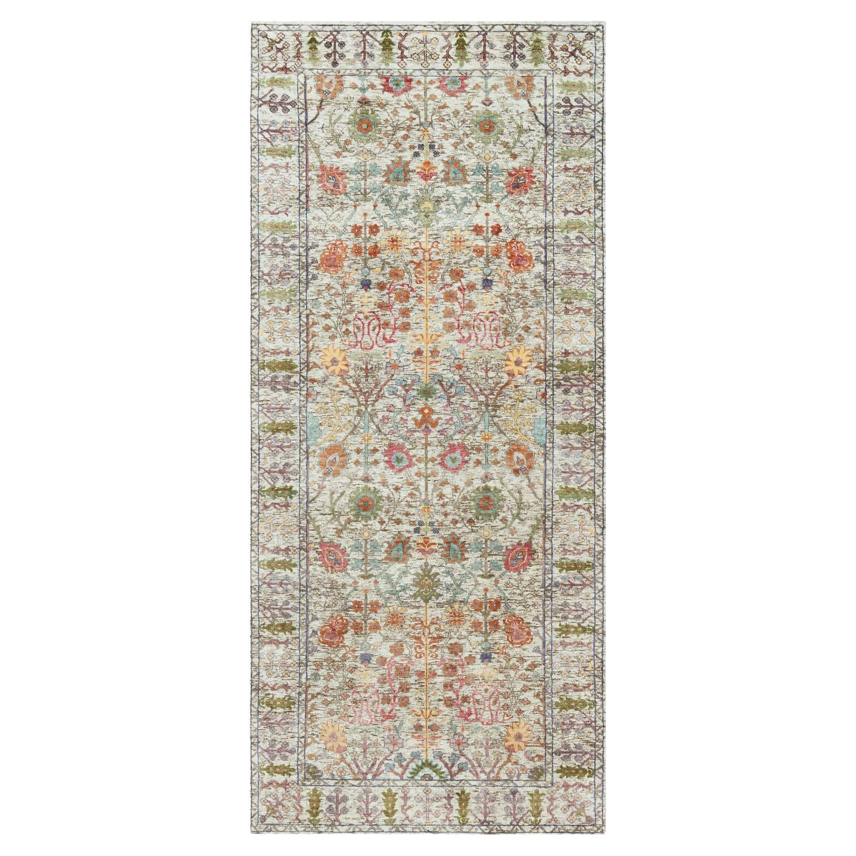 4'2"x10' Eggnog Weißer handgeknüpfter breiter Läufer aus Seide und Wolle mit weißem Vasendesign