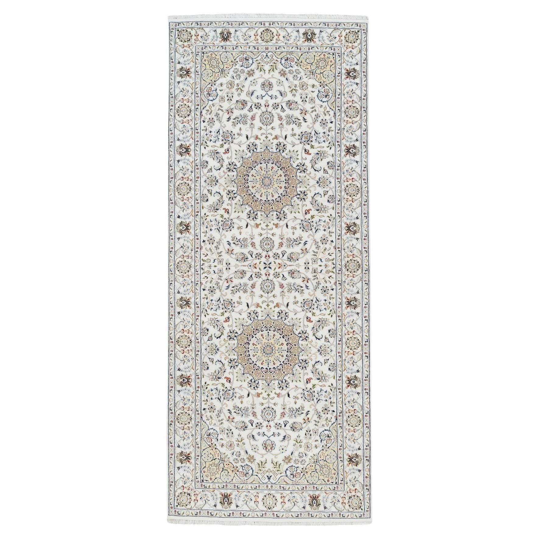 Tappeto Avorio Nain Flower Design 250 KPSI in lana annodata a mano 4'2 "x10'1" in vendita