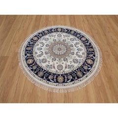 4'2"x4'2" Ivory Nain with Medallion Design Hand Knotted Wool and Silk Round Rug