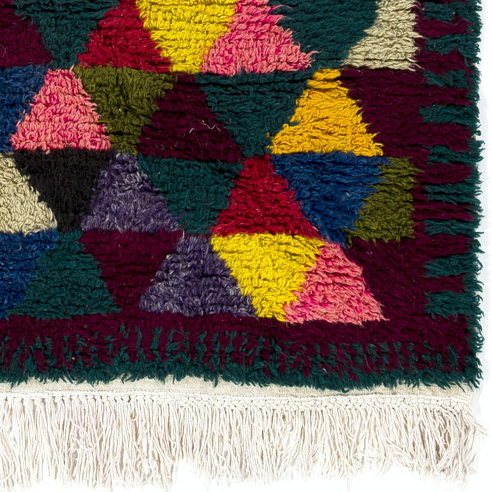 Hand-Knotted 4.2x5.5 Ft Vibrant Handmade Tulu Rug. Soft Cozy Wool Pile. Vintage Wall Hanging For Sale