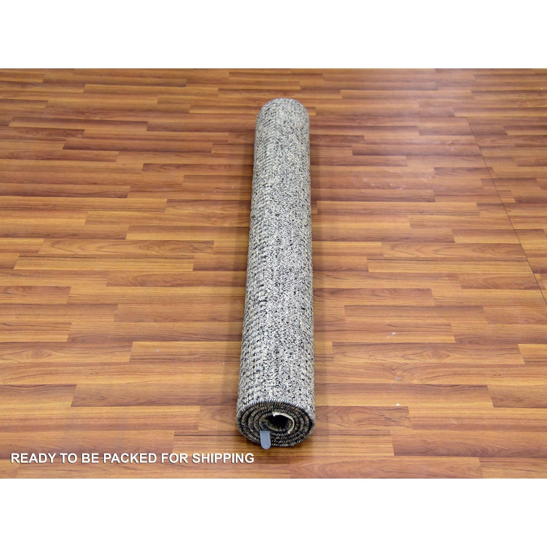 Noué à la main 4'2 