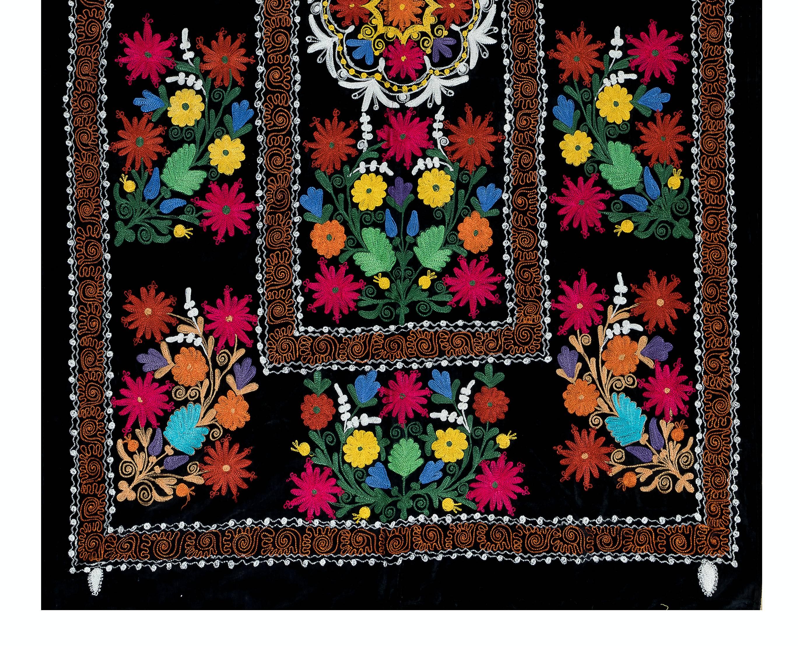 Embroidered 4.2x6.6 Ft Decorative Silk Hand Embroidery Suzani Wall Hanging from Uzbekistan For Sale