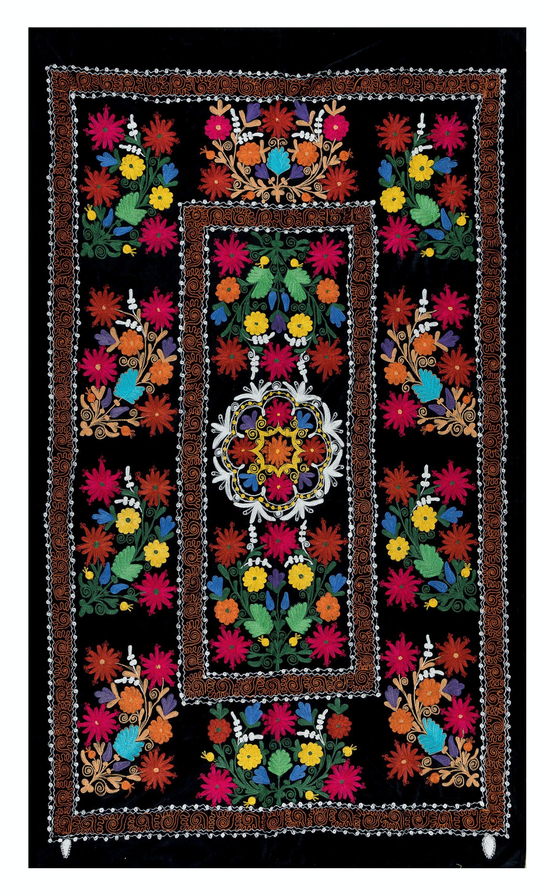 4.2x6.6 Ft Decorative Silk Hand Embroidery Suzani Wall Hanging from Uzbekistan For Sale