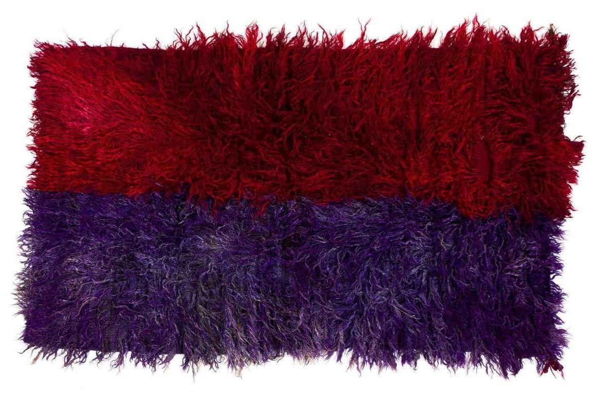 Minimalist 4.2x7 Ft Handmade Vintage Shag Pile Tulu Rug in Red and Violet Blue Color For Sale