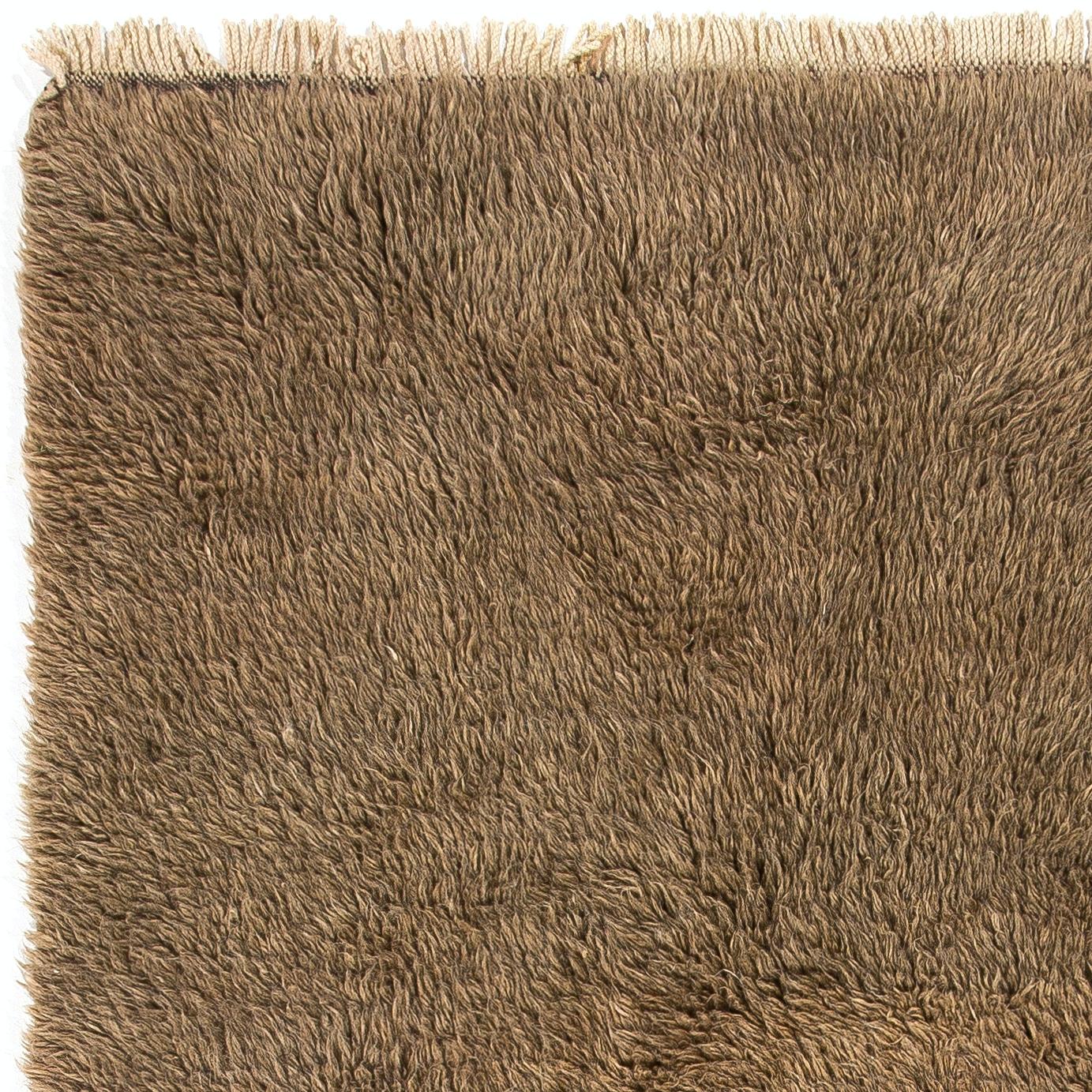 Hand-Knotted 4.2x7 Ft Minimalist Vintage Handknotted Turkish Tulu Rug. All Natural Brown Wool For Sale