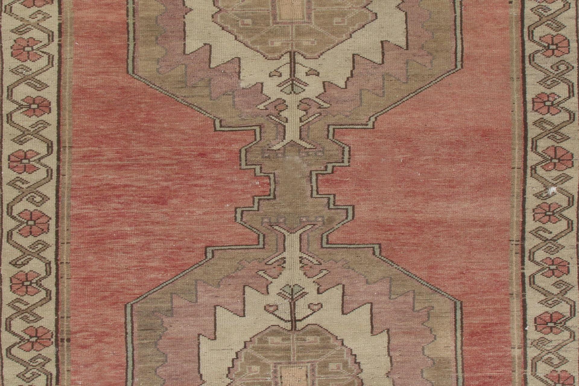 20th Century 4.2x9 ft Vintage Handmade Turkish Wool Rug in Soft Red, Brown and Beige Colors For Sale