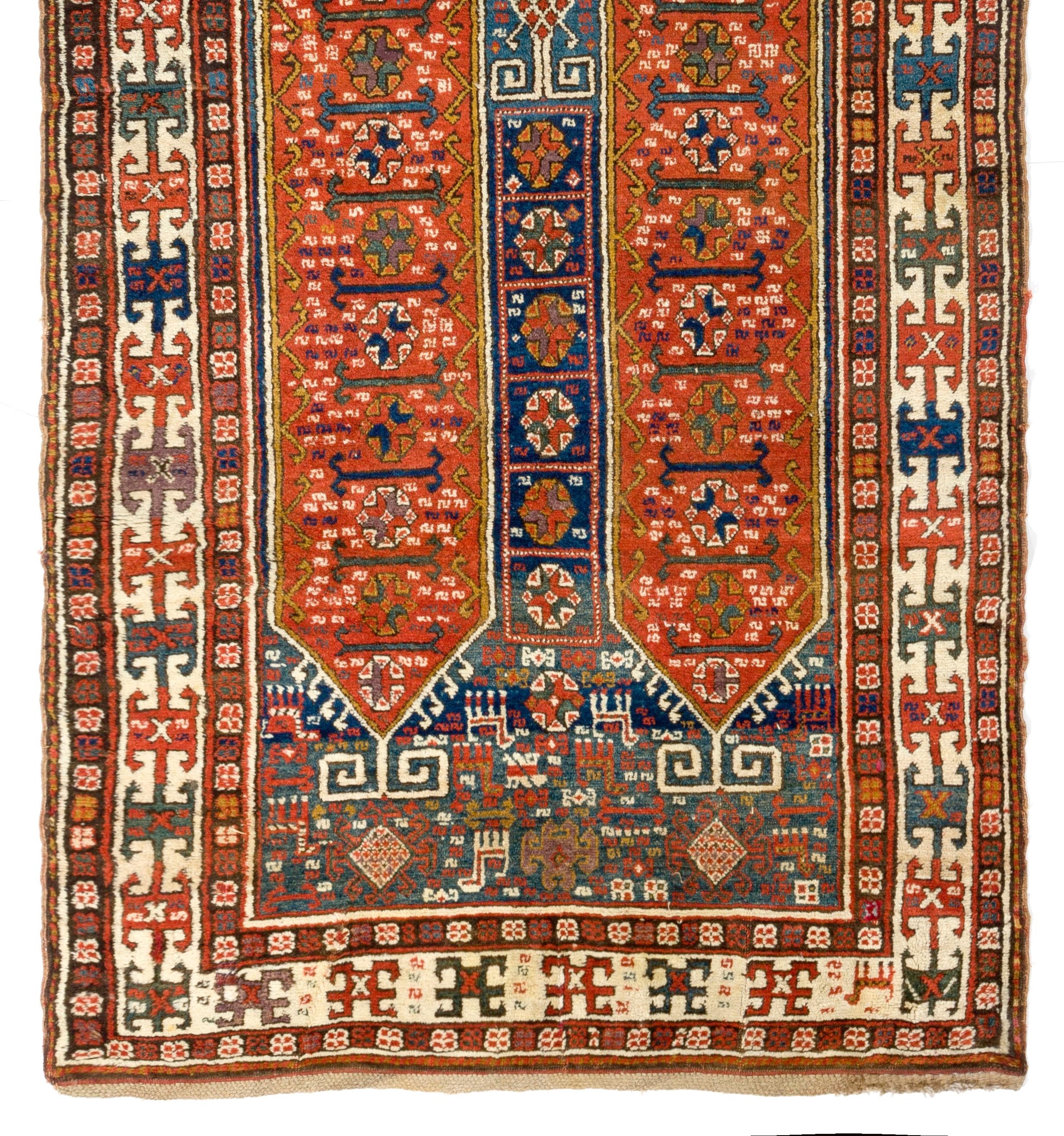 Antiker kaukasischer Karabakh-Läufer mit 4.2x9,3 Fuß, vollfuß, ca. 1880 (Kasachisch) im Angebot