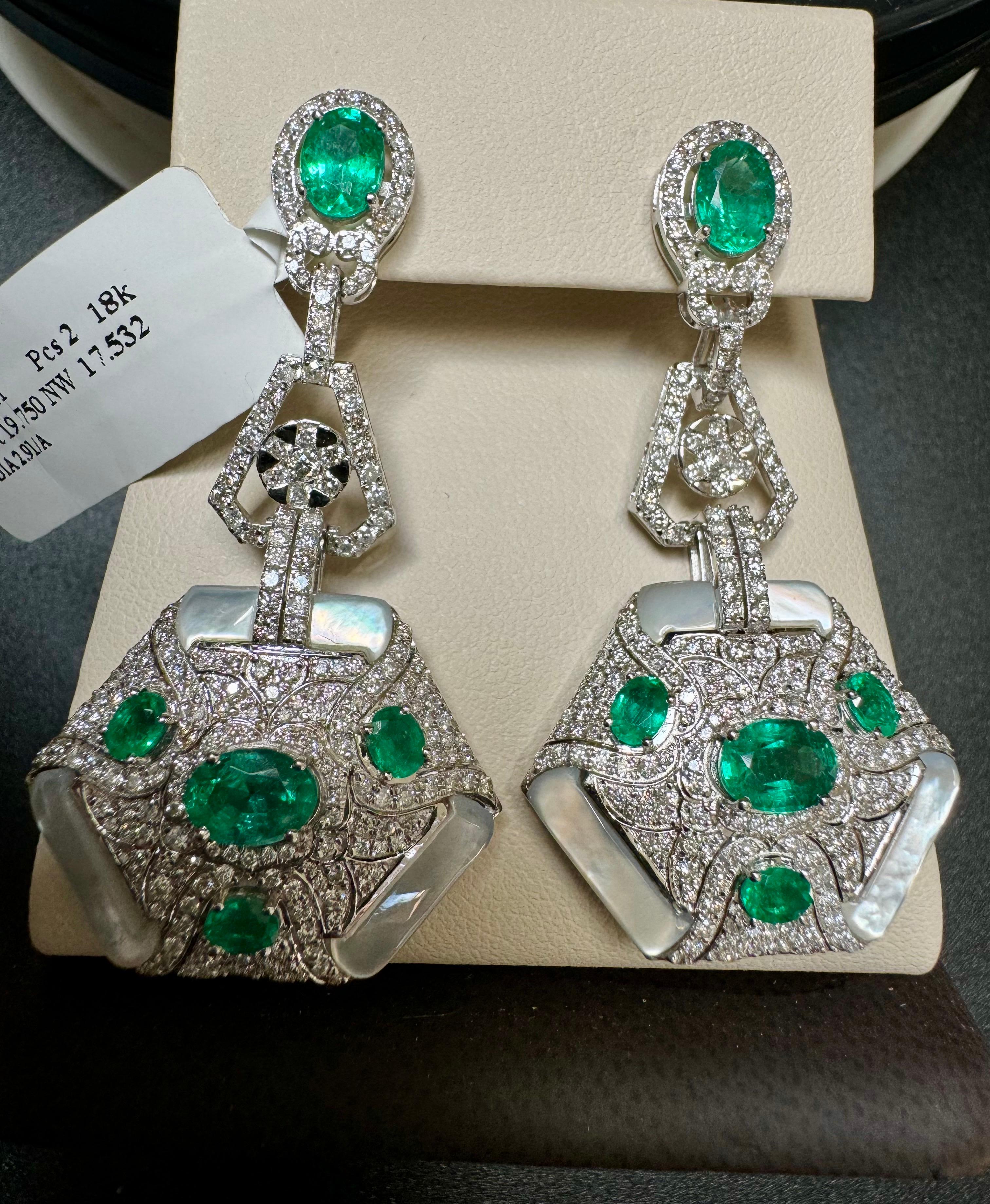 Oval Cut 4.3 Carat Emerald & 2.91 Ct Diamond With MOP Hanging Earrings 18 Kt White Gold For Sale