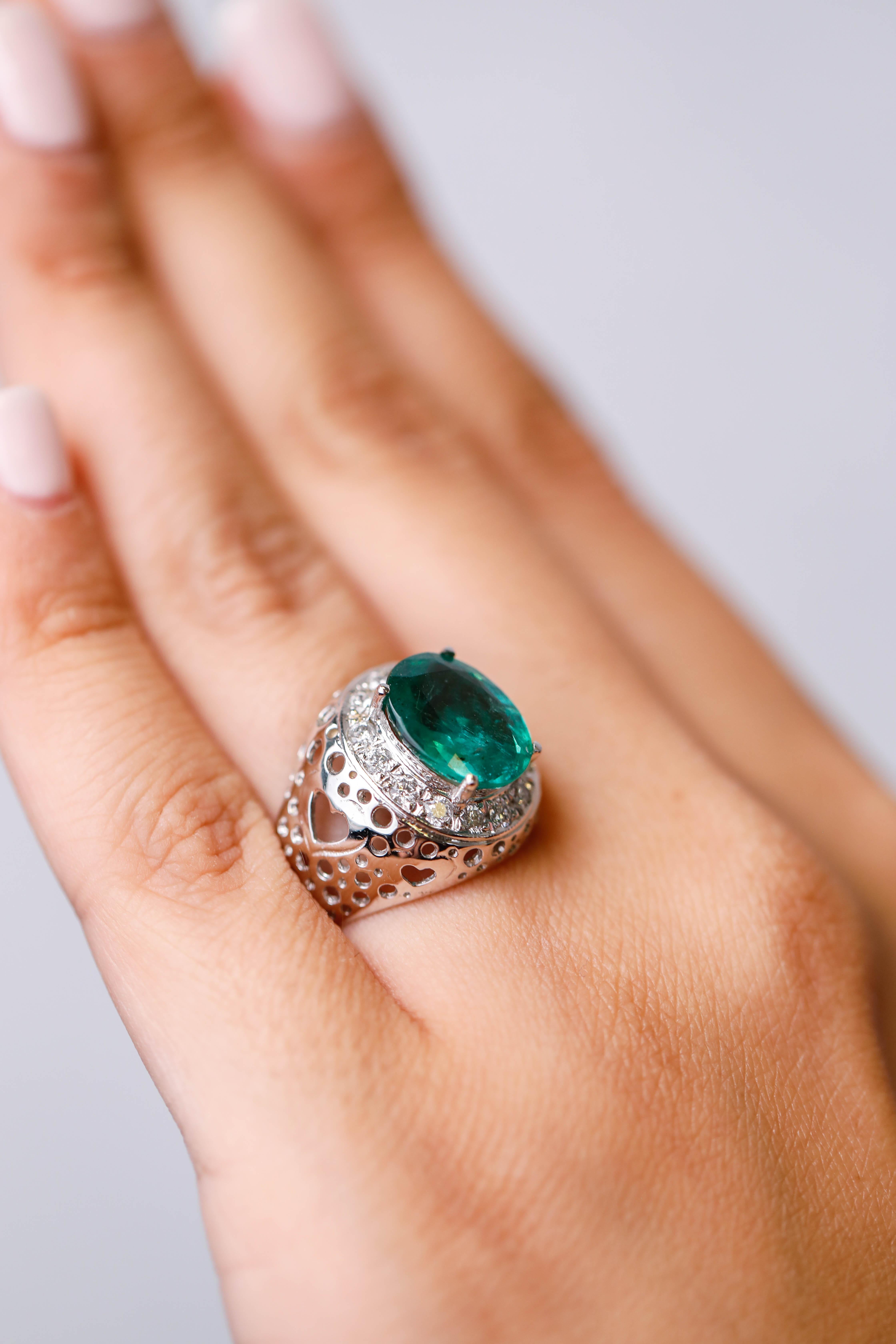 Mia Diamonds 14k White Gold 5x3mm Oval Emerald Ring 