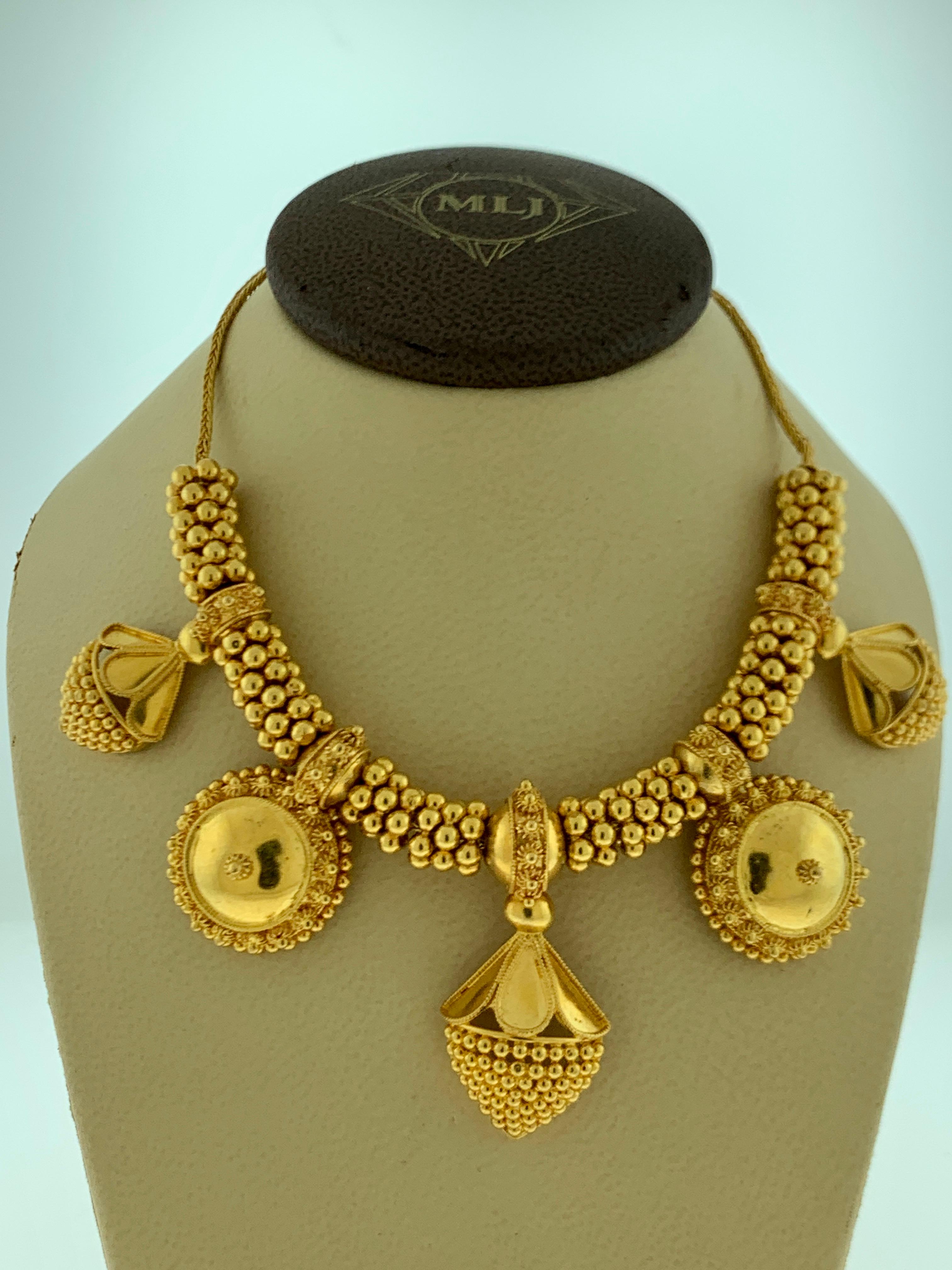43 Gm 22 Karat Gold Necklace and Ring Suite Bridal Princess Necklace Adjustable 4