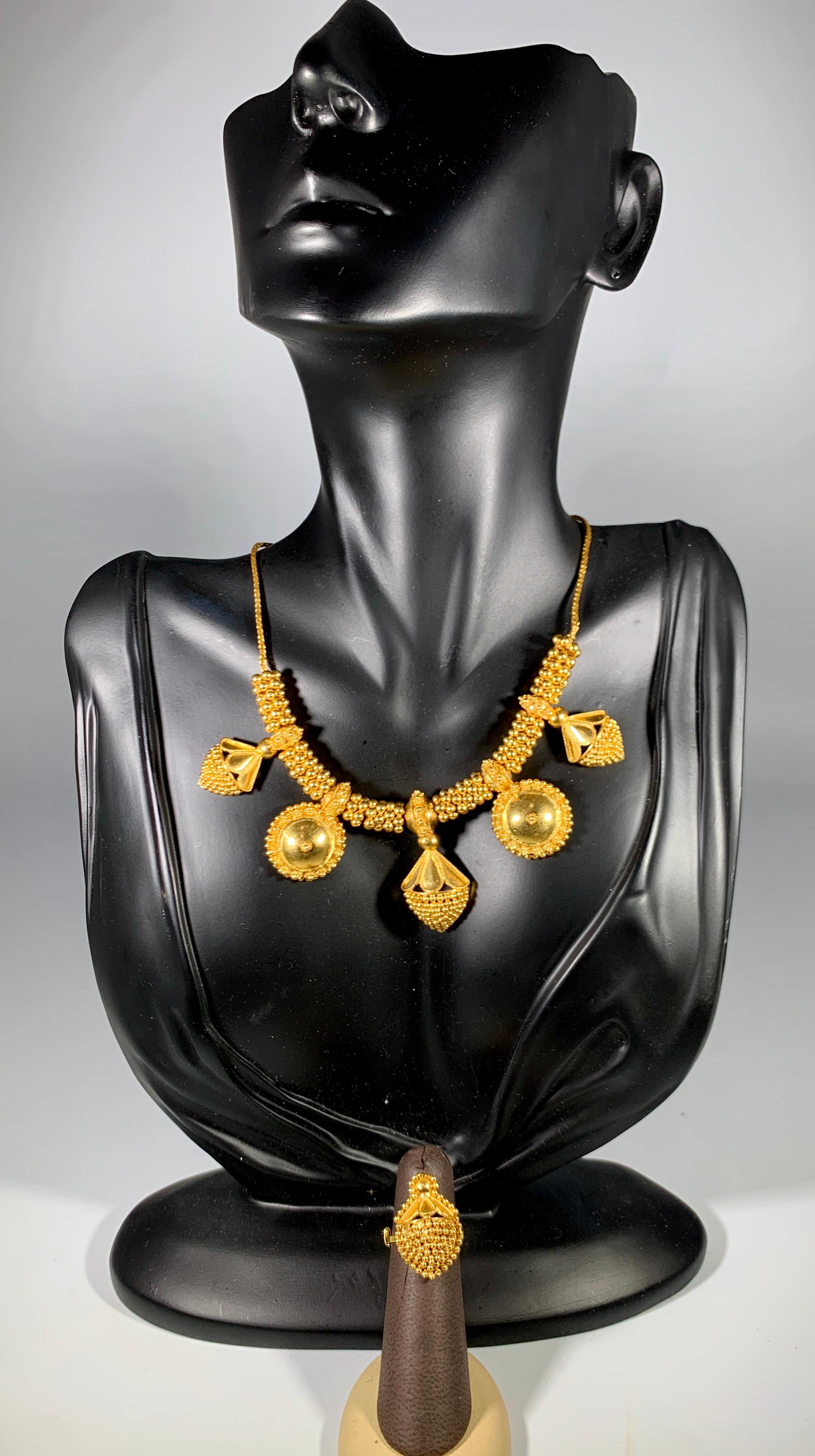 43 Gm 22 Karat Gold Necklace and Ring Suite Bridal Princess Necklace Adjustable 5