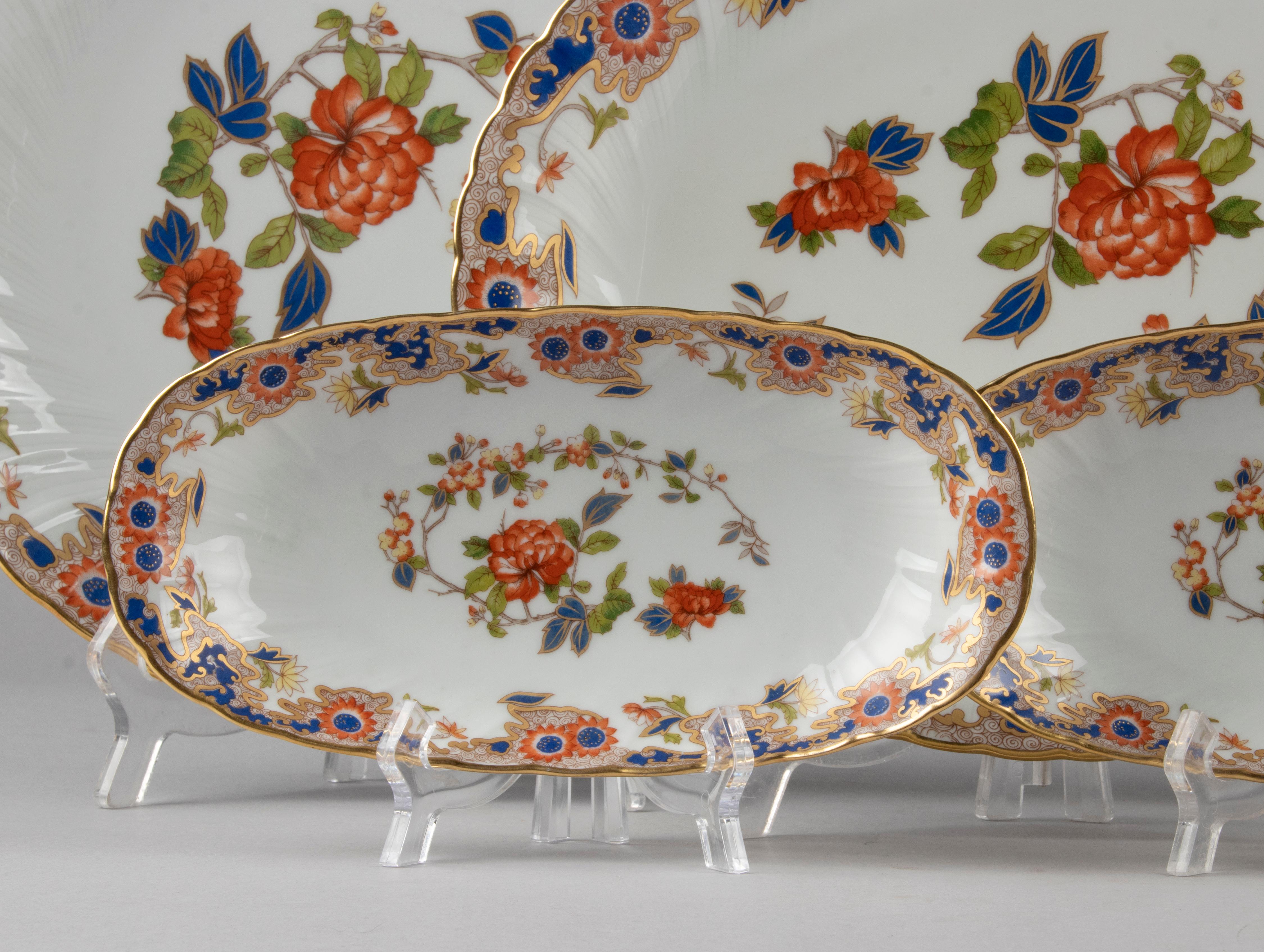 43-Piece Set of Porcelain Tableware made by Bernardaud Limoges model Singapour 11