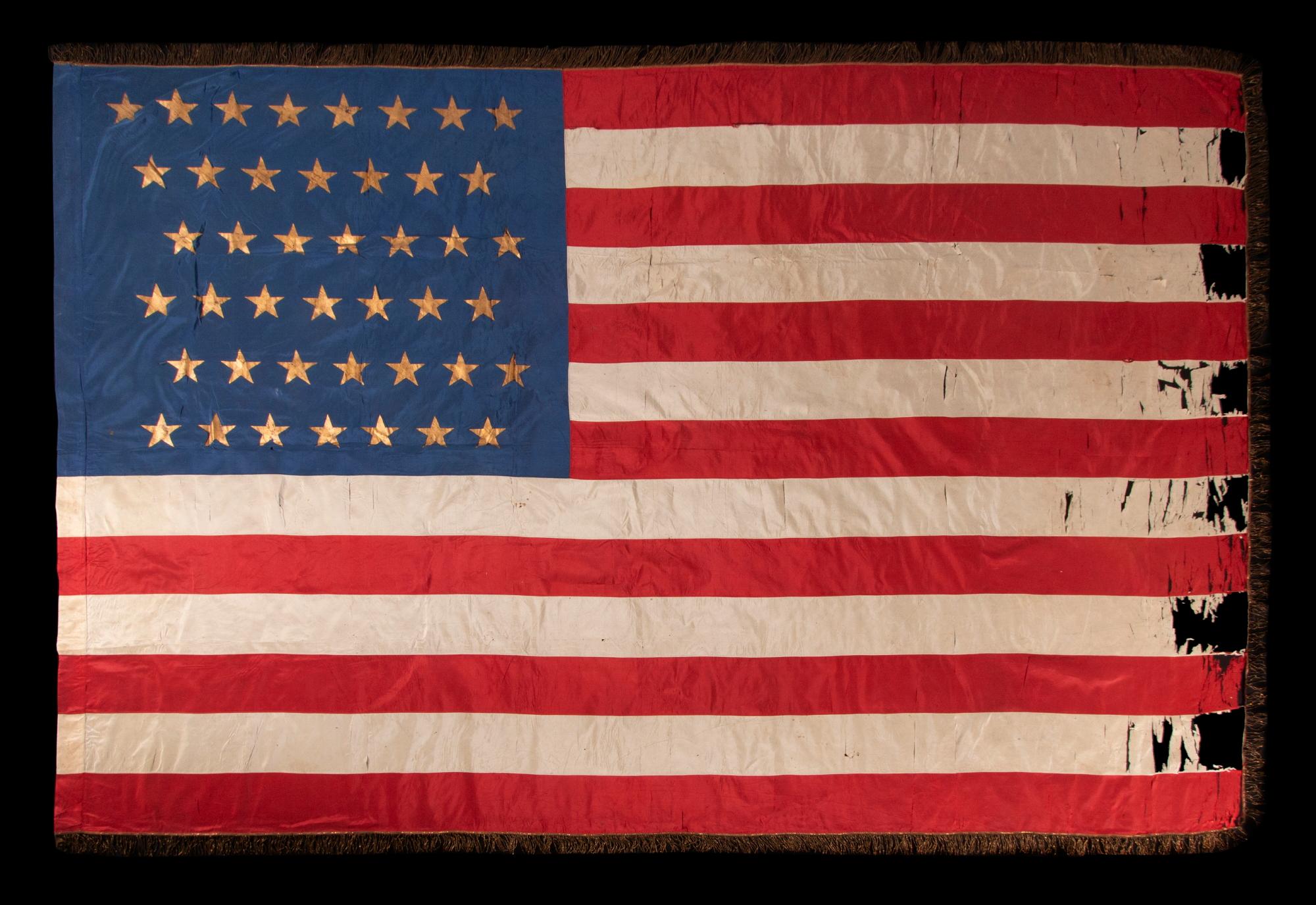 43 Star Antique Silk American Flag, Idaho Statehood, ca 1890 In Good Condition In York County, PA