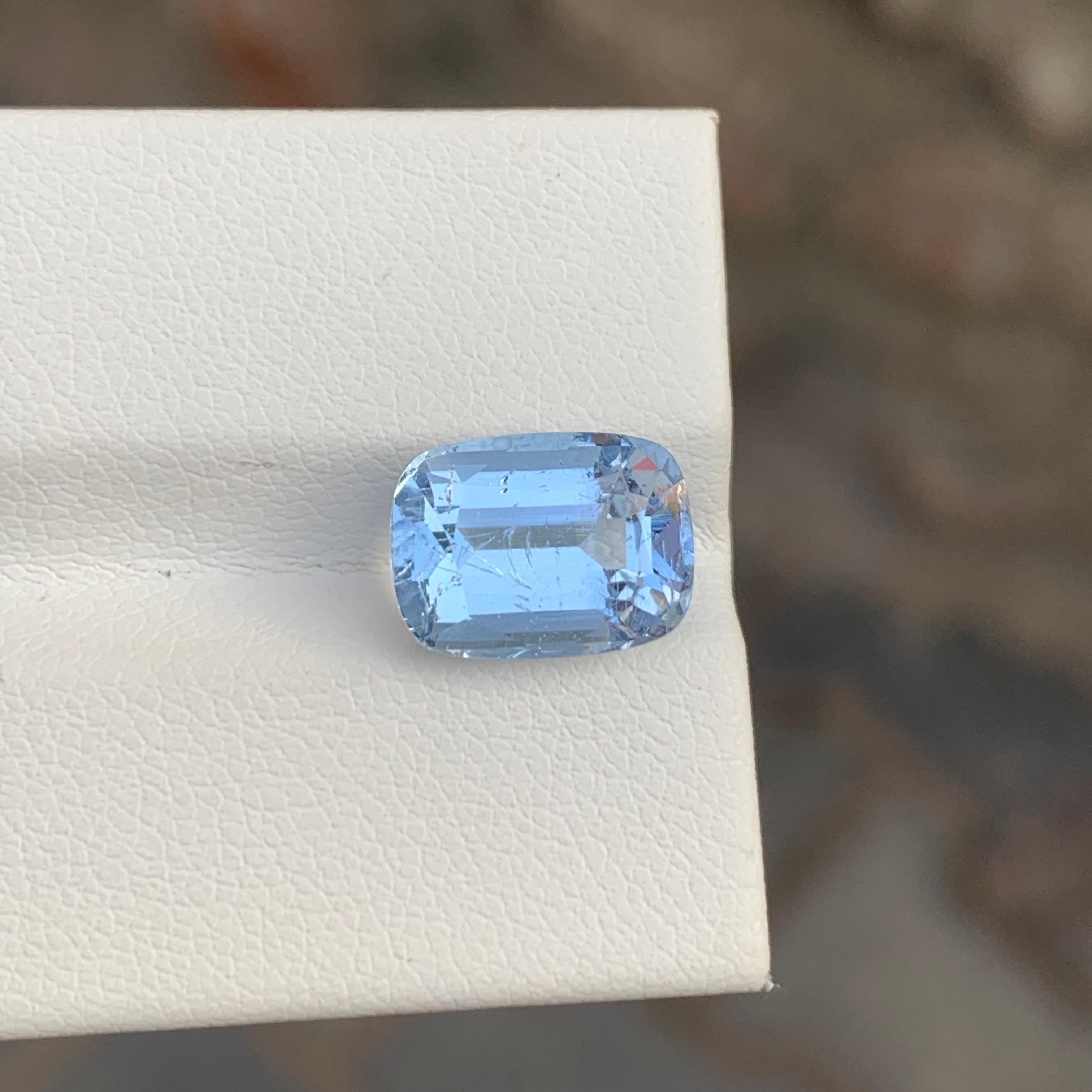 4.30 Carat Amazing Faceted Goshenite Cushion Shape Gemstone For Jewellery For Sale 5