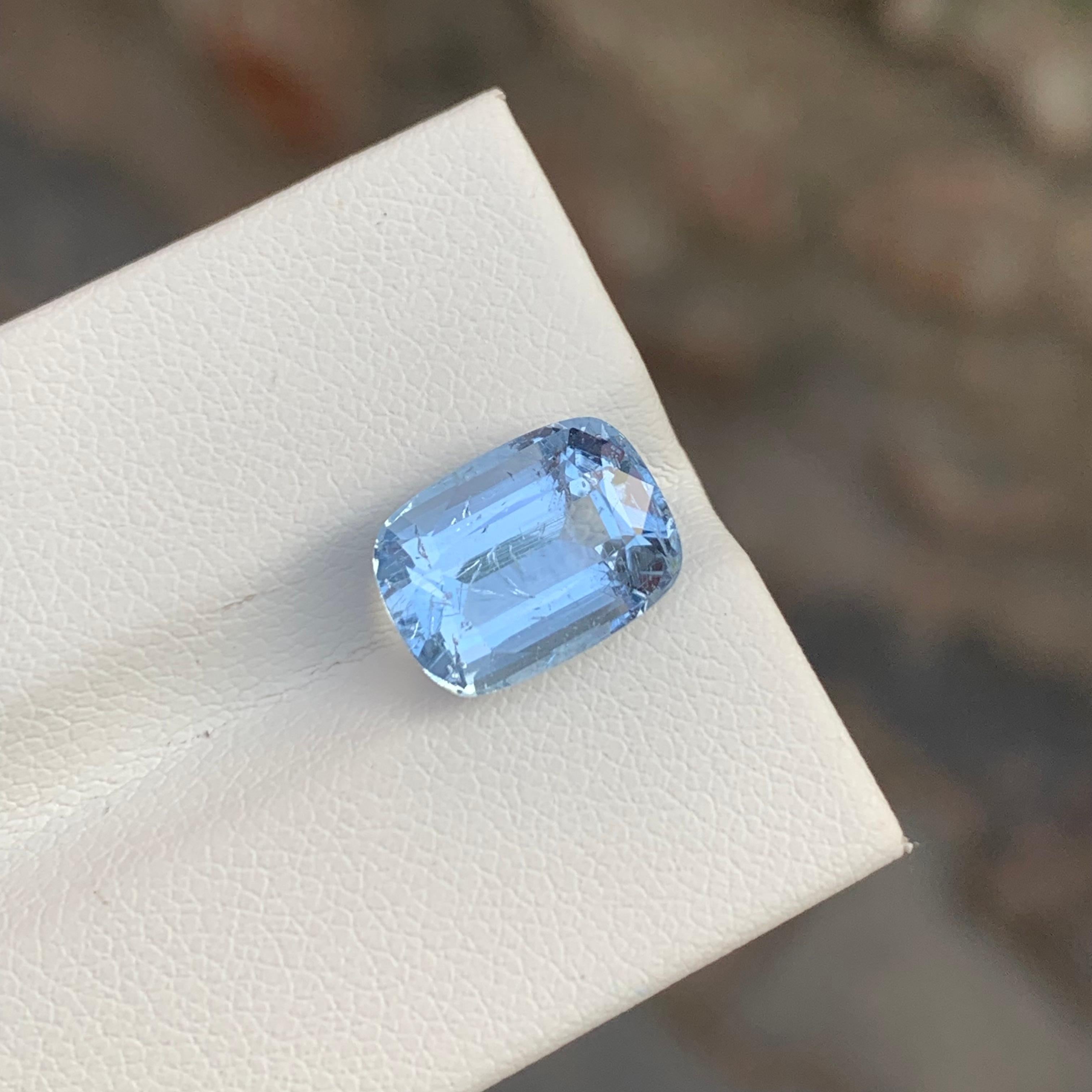 4.30 Carat Amazing Faceted Goshenite Cushion Shape Gemstone For Jewellery For Sale 2