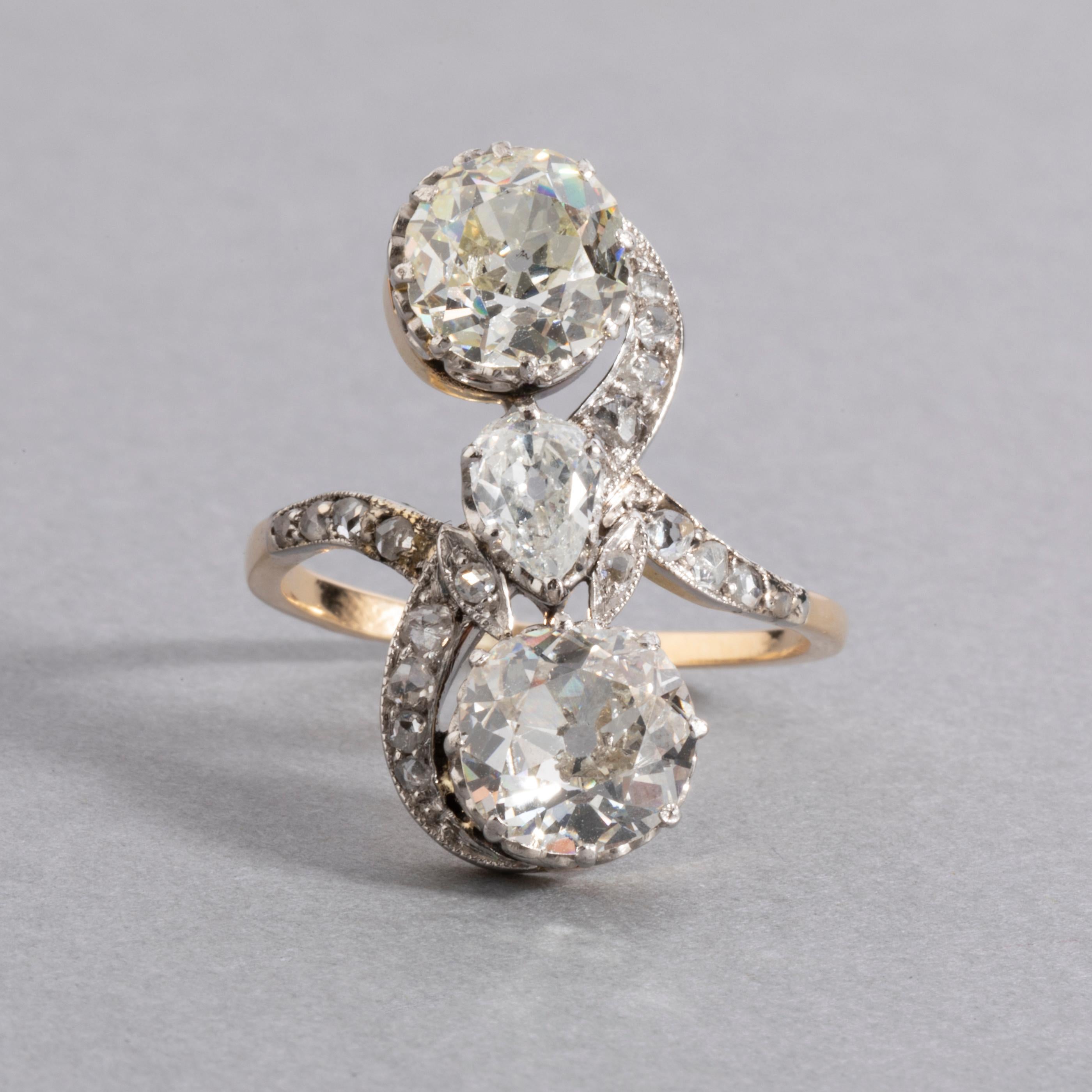 4.30 Carat Antique French Belle Époque Diamond Ring In Good Condition In Saint-Ouen, FR