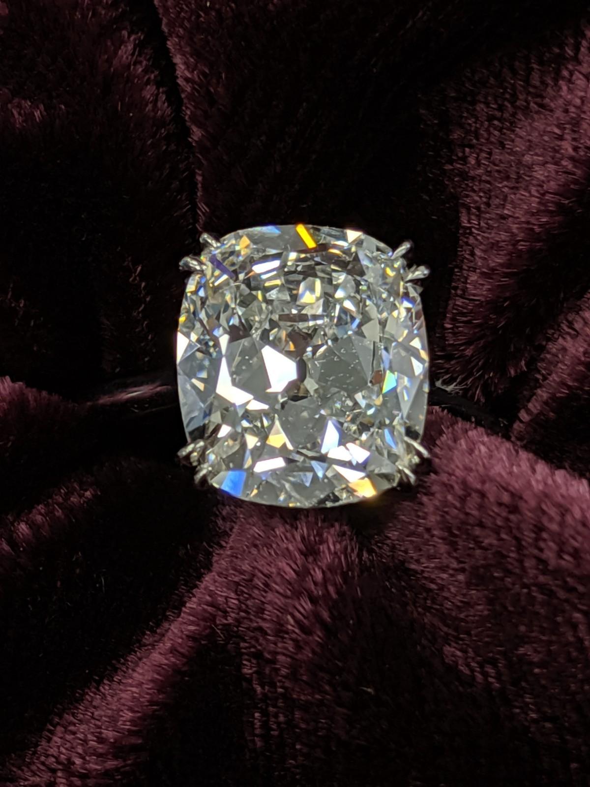 vvs1 diamond ring