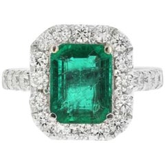4.30 Carat Natural Emerald and Diamond 18 Karat Solid White Gold Ring