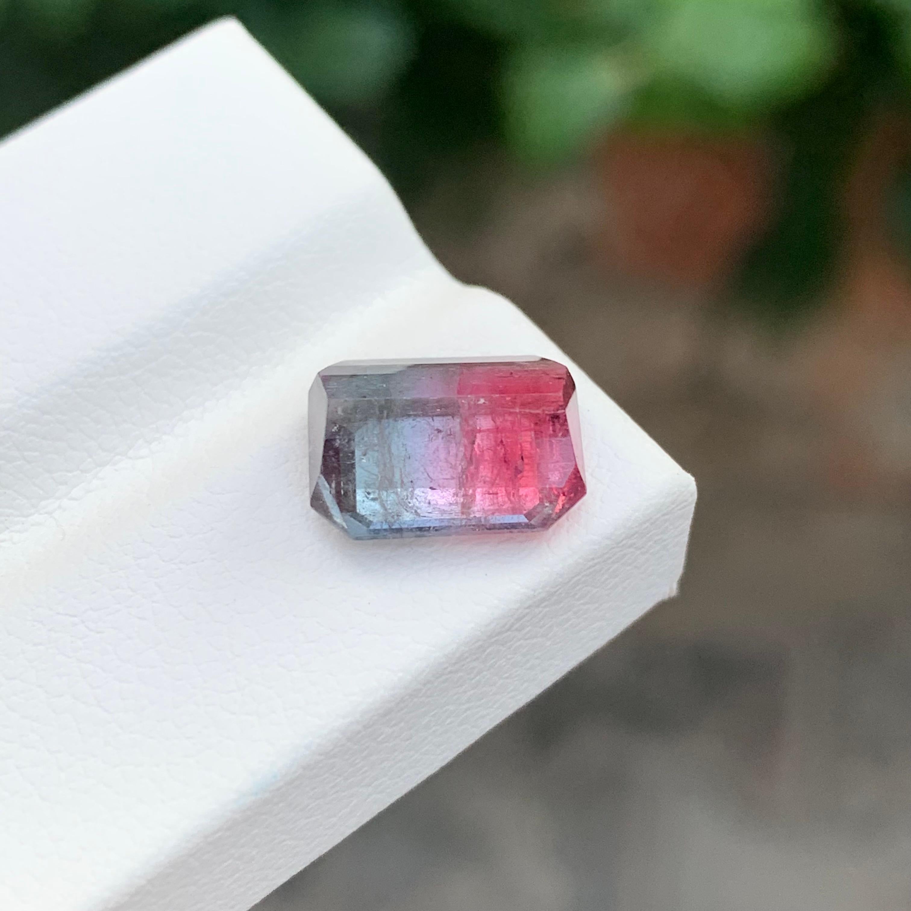 4.30 Karat natürlicher loser zweifarbiger Turmalin in Smaragdform Edelstein im Angebot 6
