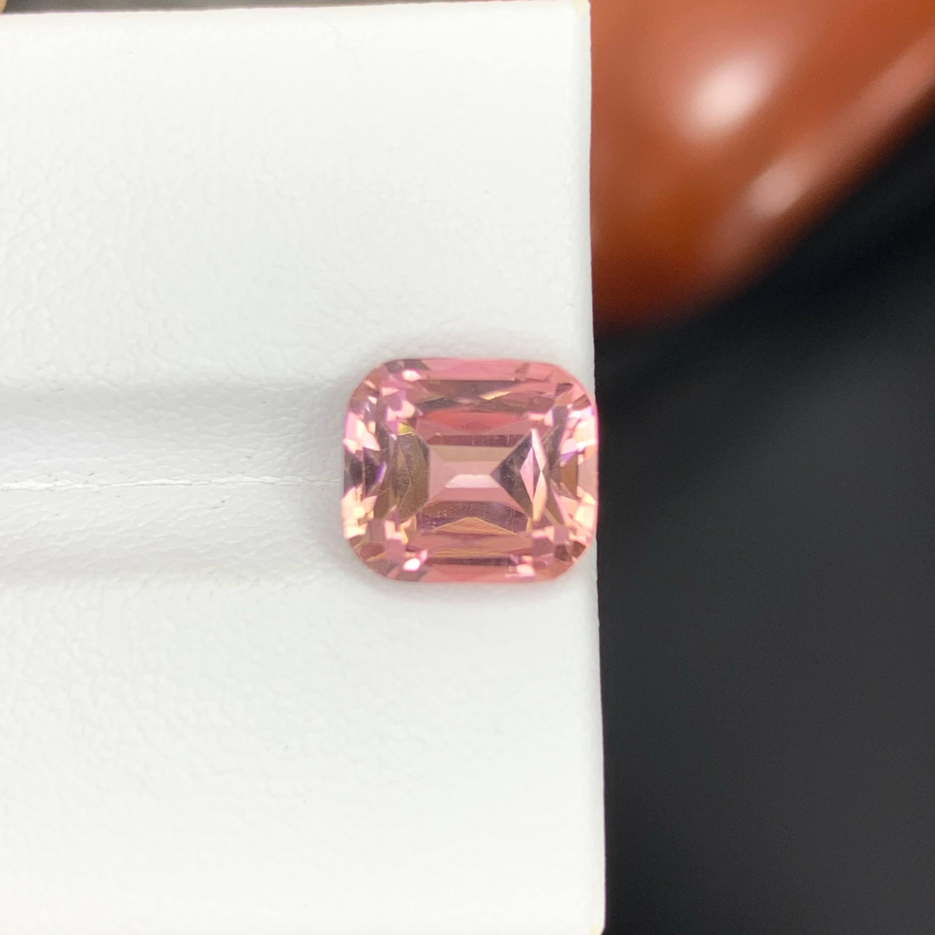 4,30 carati di tormalina rosa naturale sciolta con taglio a cuscino afghano in vendita 4