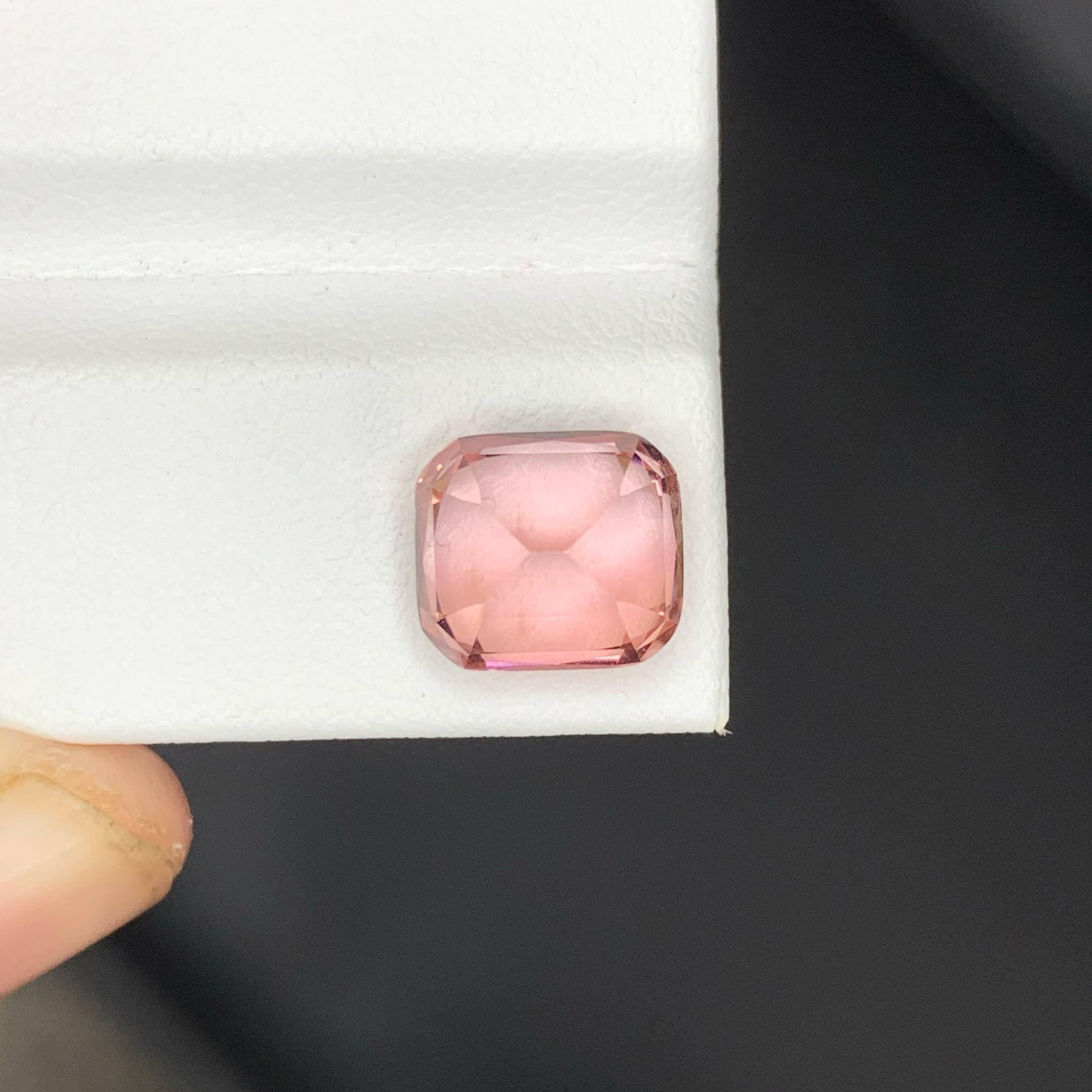 4,30 carati di tormalina rosa naturale sciolta con taglio a cuscino afghano In condizioni Nuovo in vendita a Bangkok, TH