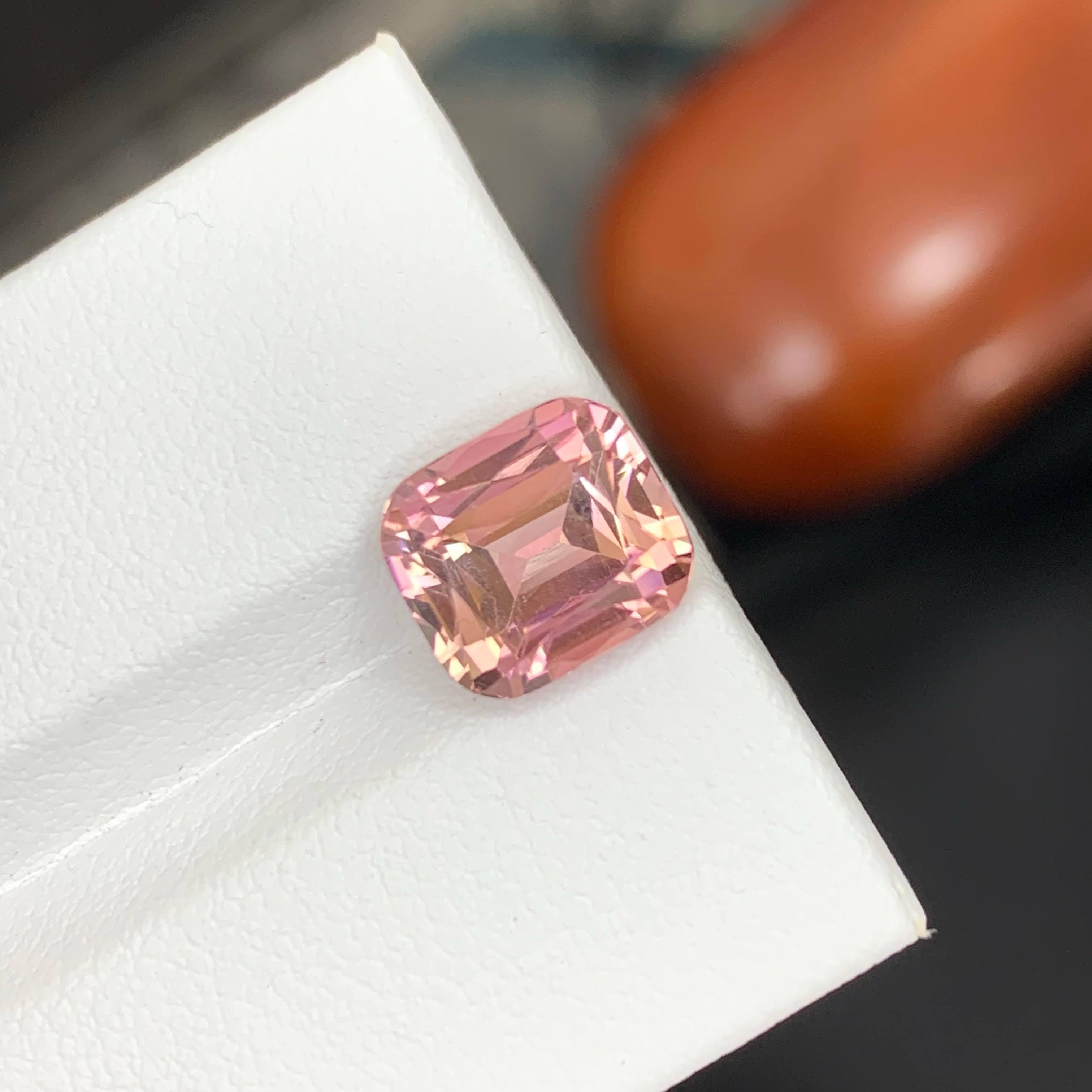 4,30 carati di tormalina rosa naturale sciolta con taglio a cuscino afghano in vendita 3